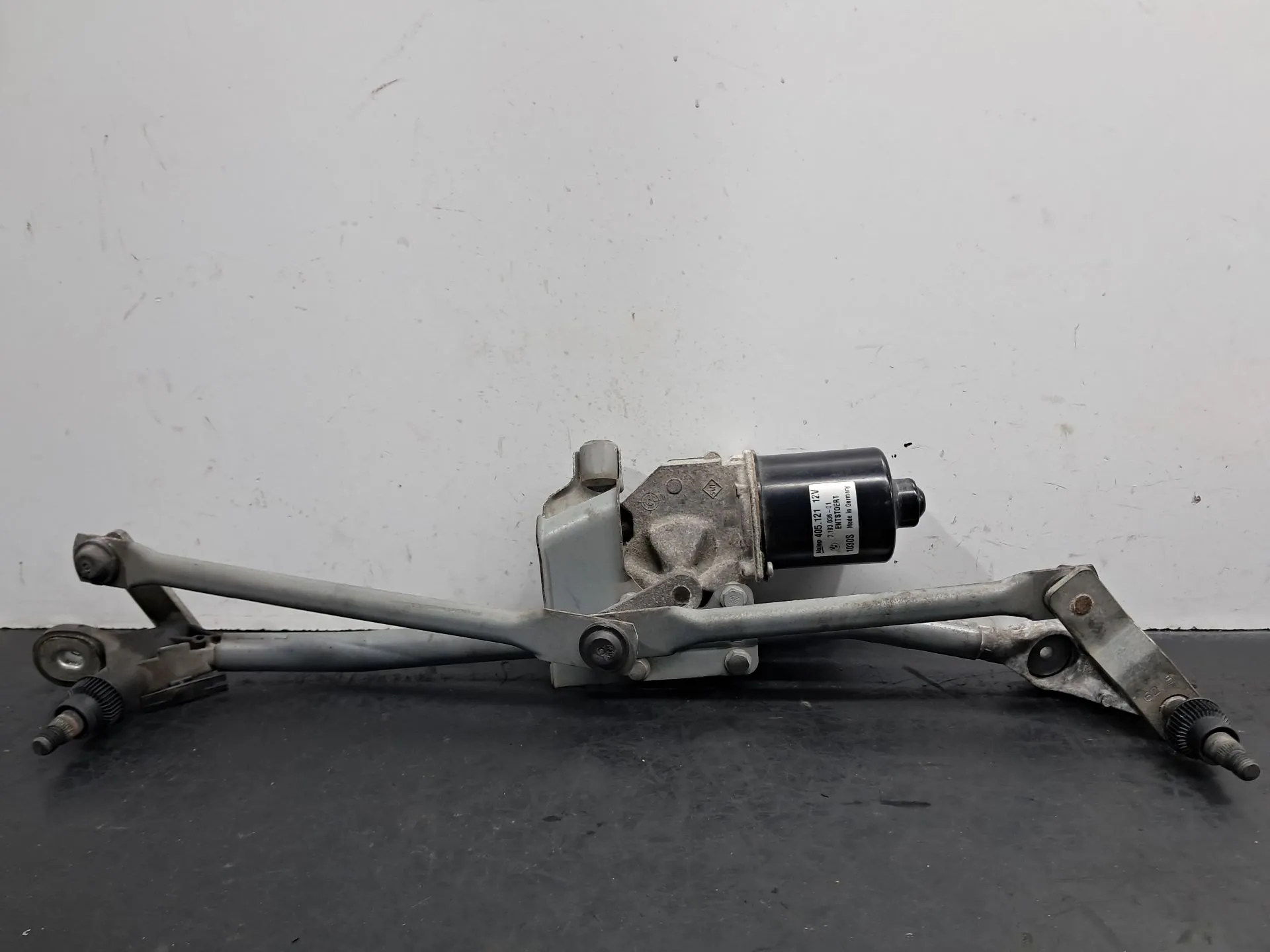 Essuie-glace moteur avant BMW 1 (E81)