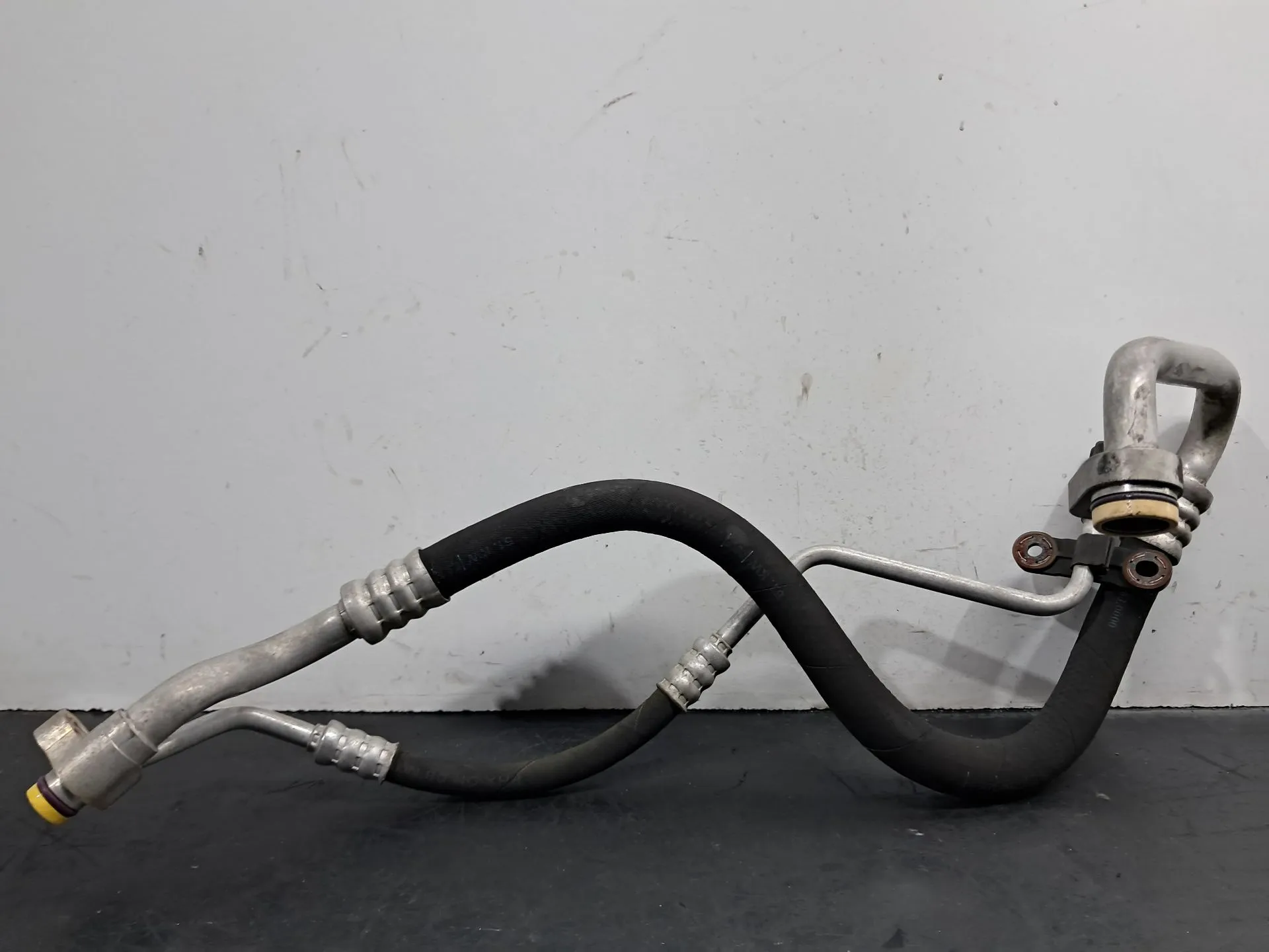 Tuyau de climatisation BMW 1 (E81) Imagem-5