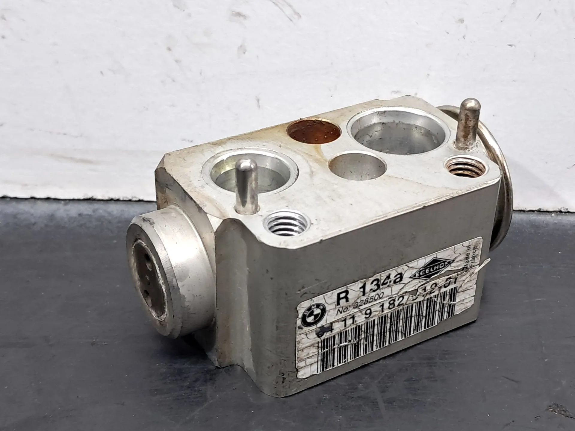 Valve générique BMW 1 (E81)