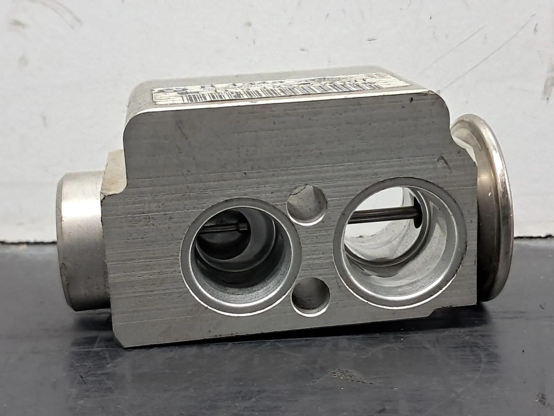 Valve générique BMW 1 (E81) Imagem-4