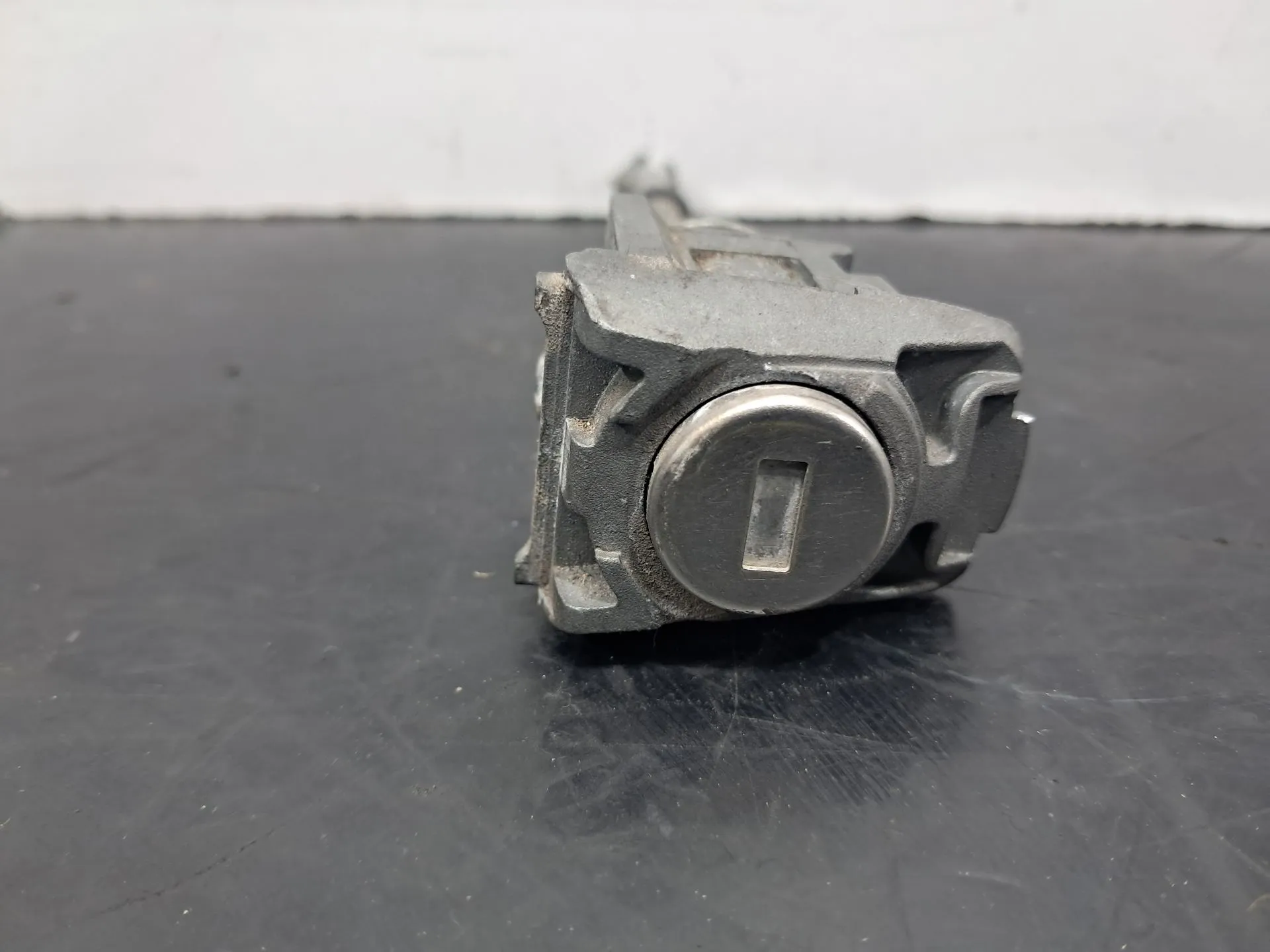 Canhão de porta PEUGEOT 308 (4A_, 4C_) Imagem-1