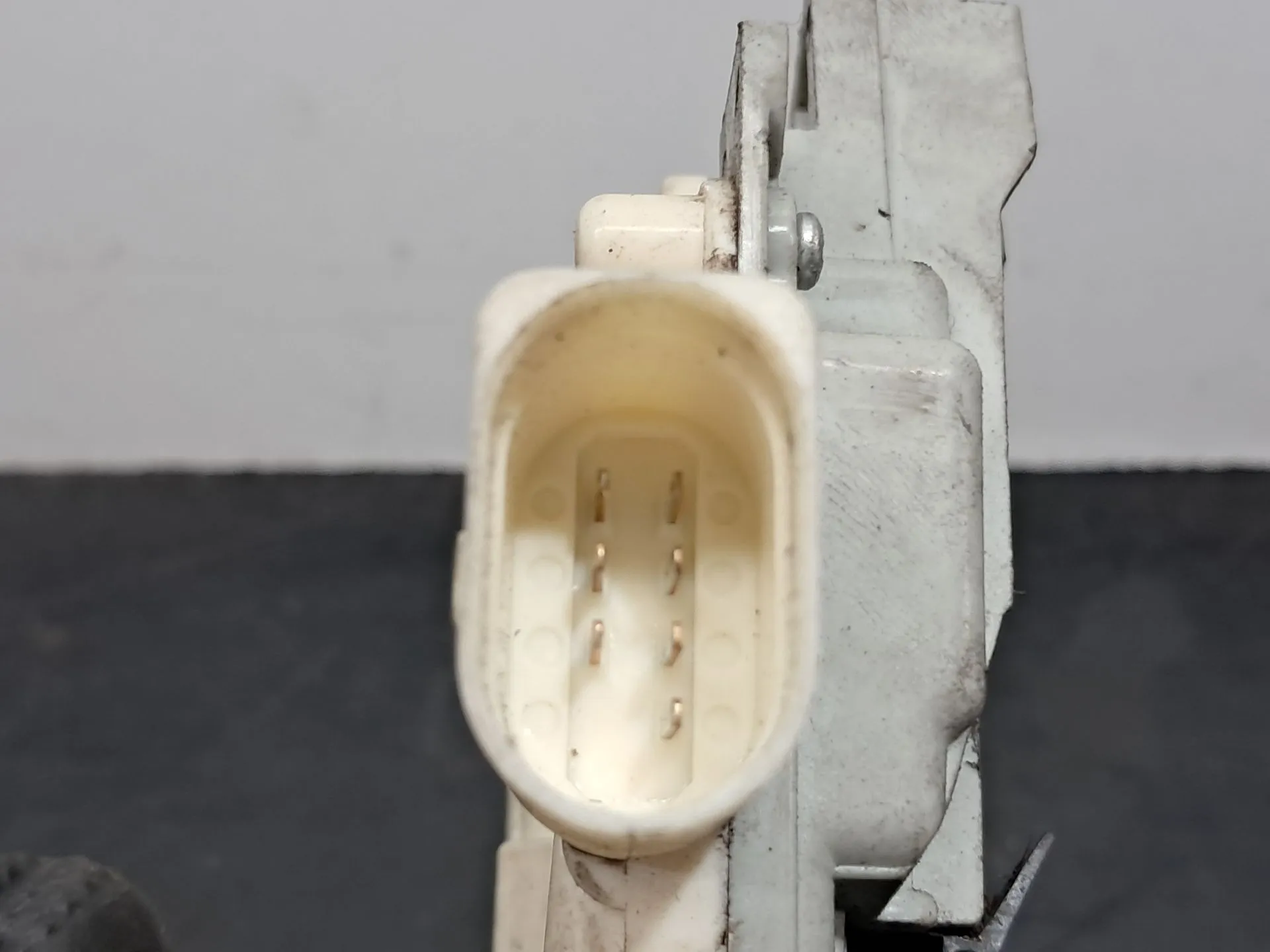 Cerradura / cierre puerta trasera derecha SEAT Ibiza IV (6J5, 6P1) Imagem-6