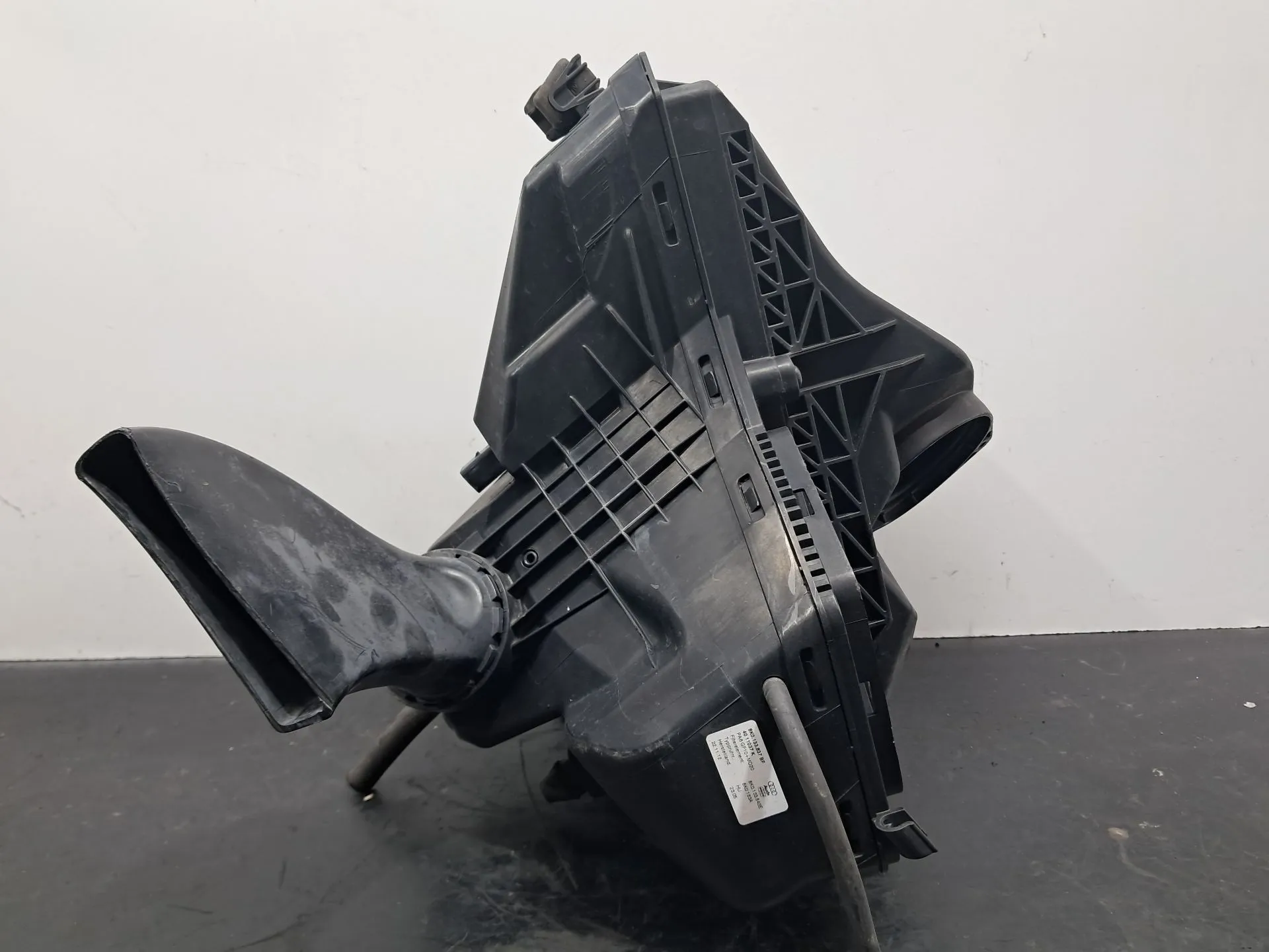 Air filter box AUDI A4 Avant (8K5, B8) Imagem-7