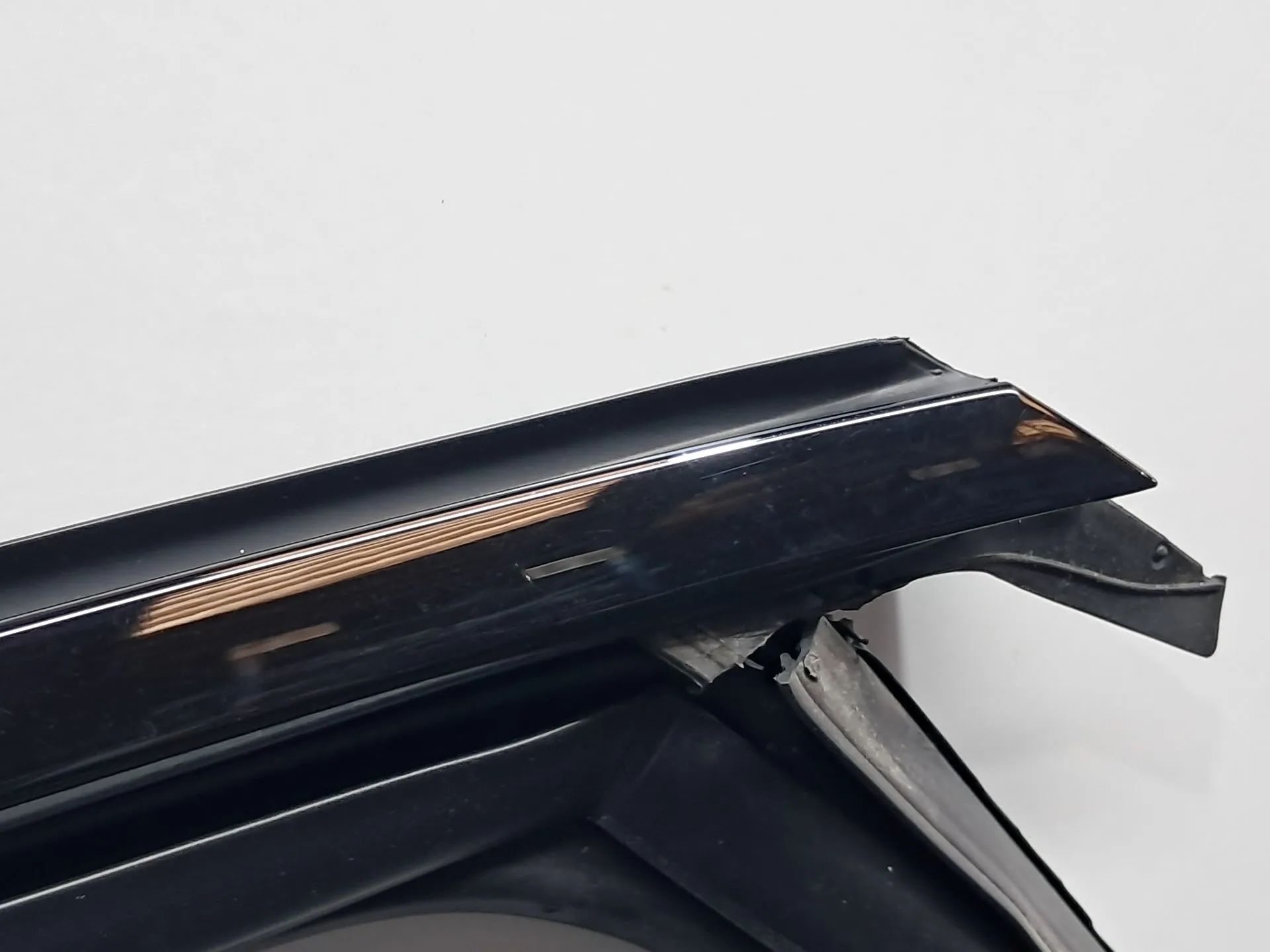 Goma genérica AUDI Q3 Sportback (F3N) Imagem-11