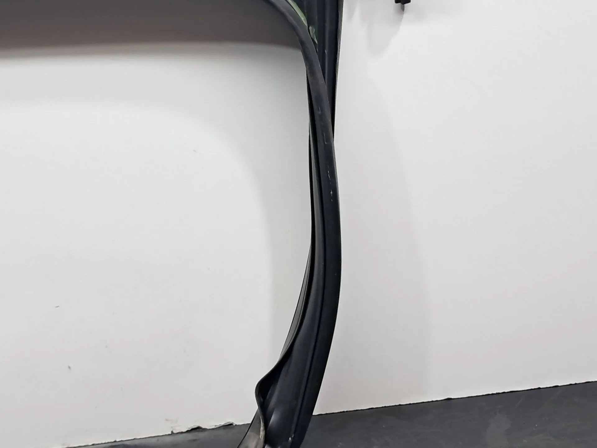 Goma genérica AUDI Q3 Sportback (F3N) Imagem-14