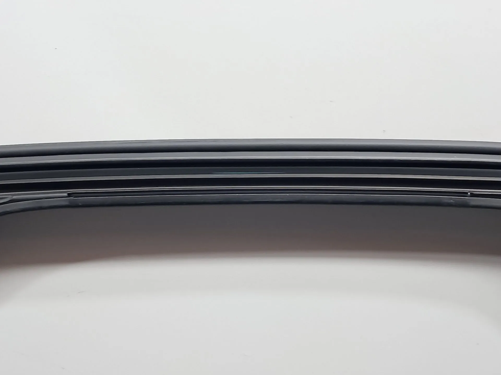 Goma genérica AUDI Q3 Sportback (F3N) Imagem-16