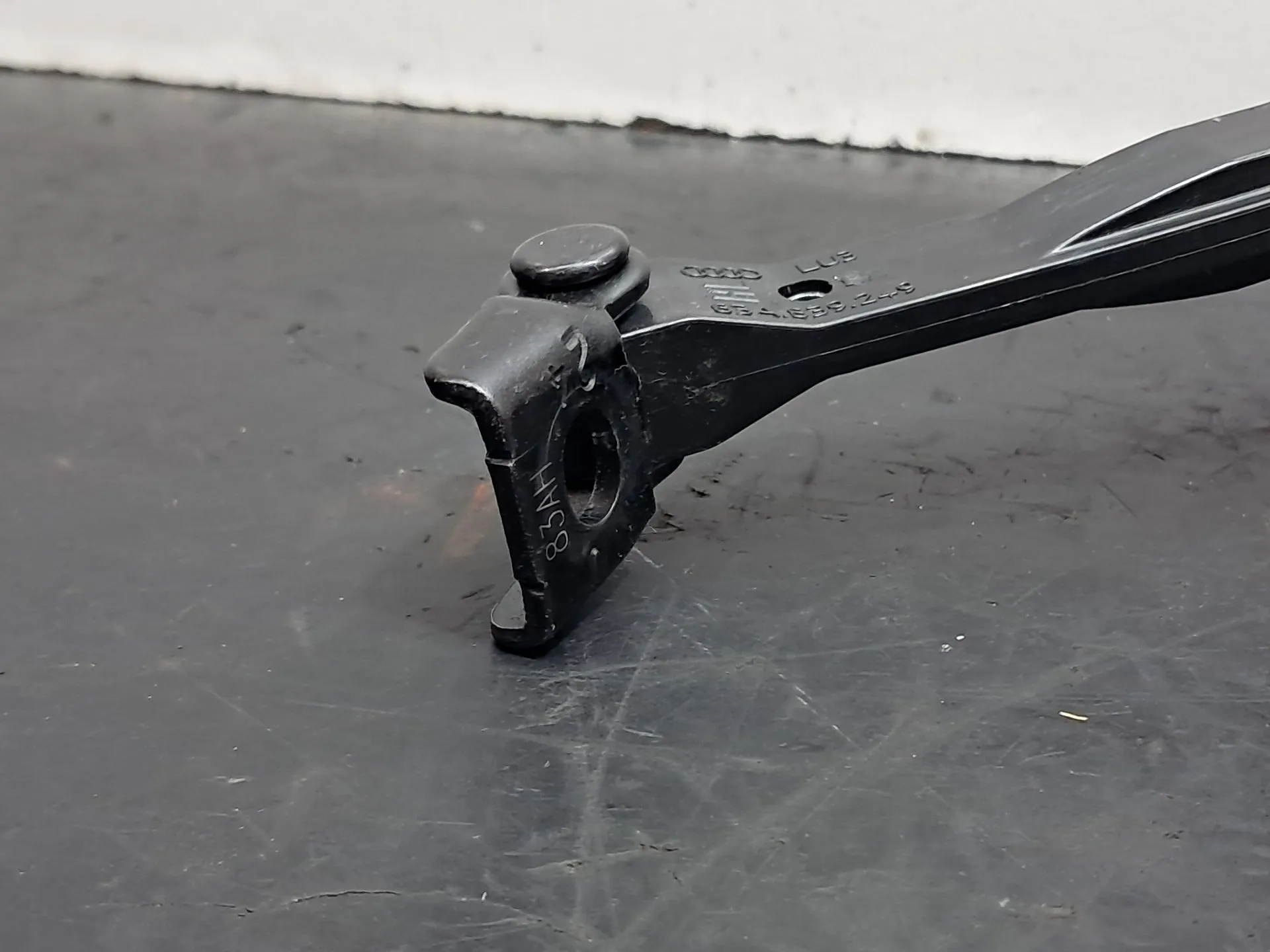 Limitatore porta  posteriore sinistro AUDI Q3 Sportback (F3N) Imagem-1