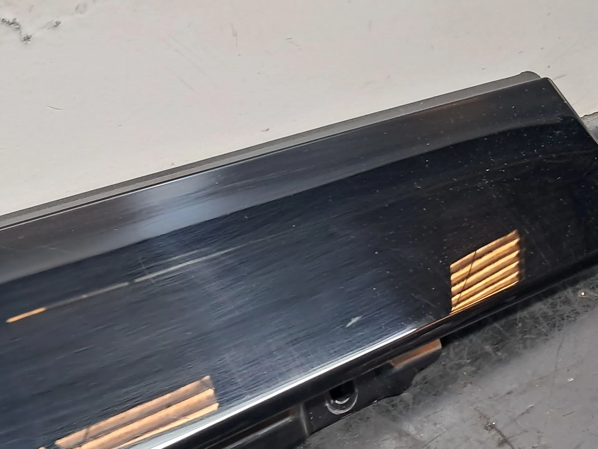 Modanatura porta posteriore sinistra AUDI Q3 Sportback (F3N) Imagem-4