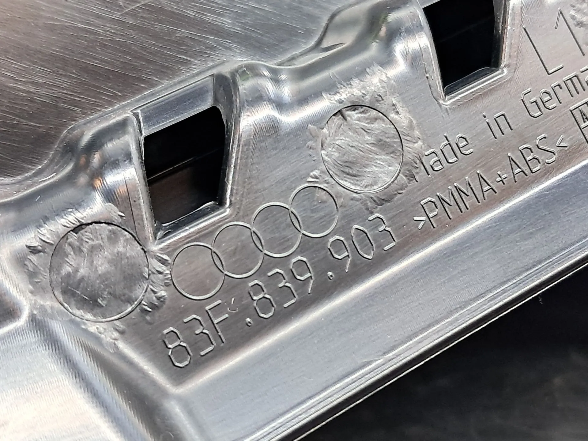 Modanatura porta posteriore sinistra AUDI Q3 Sportback (F3N) Imagem-7