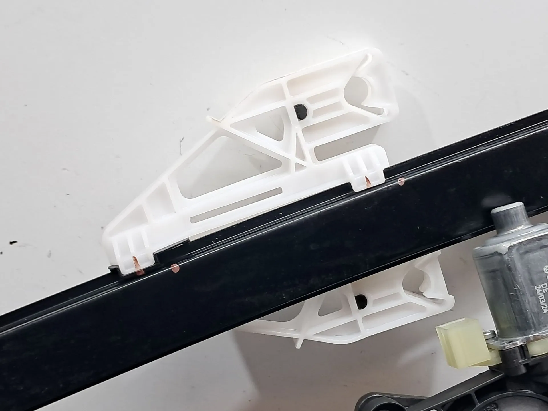 Elevalunas trasero izquierdo AUDI Q3 Sportback (F3N) Imagem-3