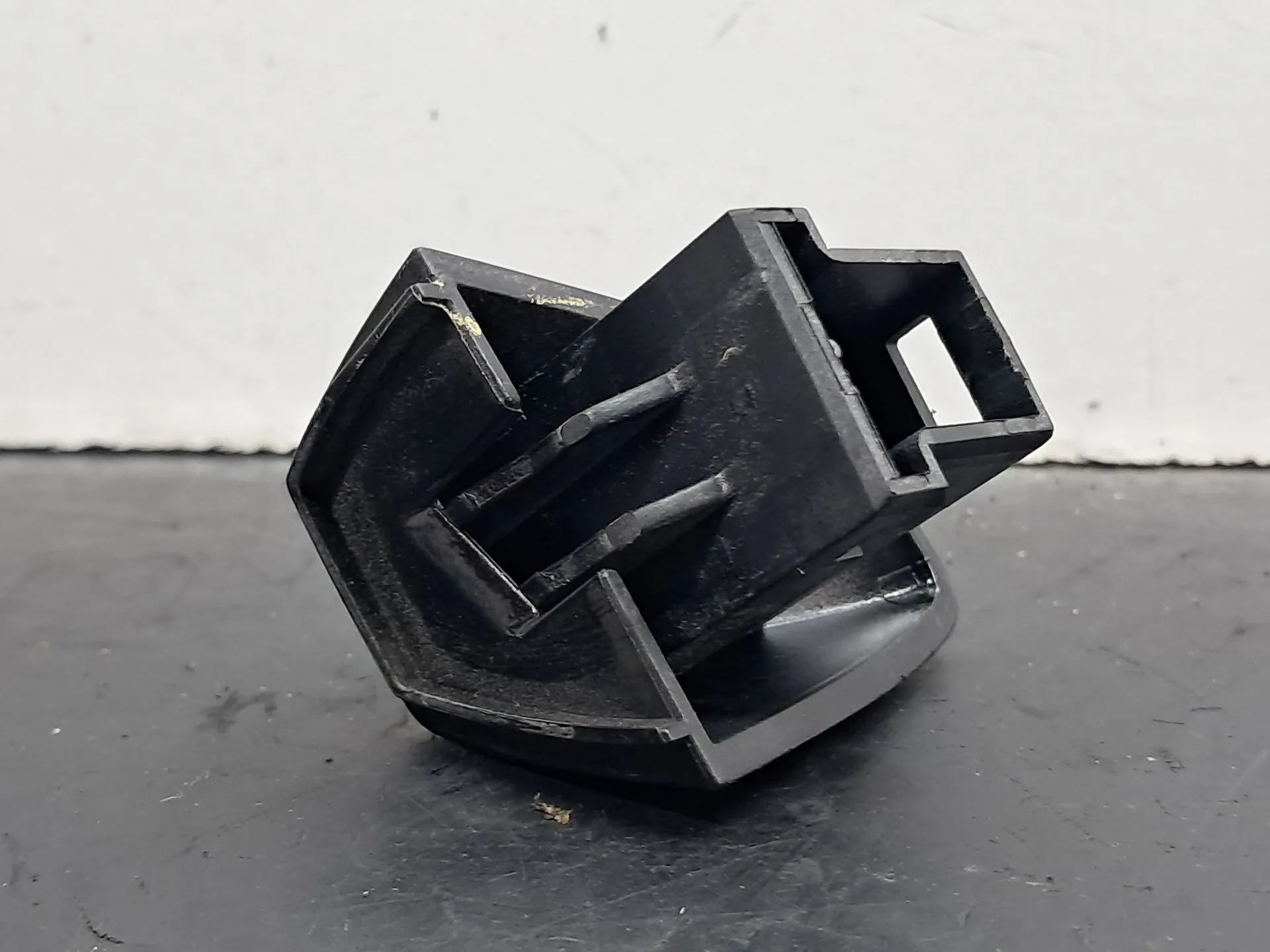 Cache poignée de porte Gauche AUDI Q3 Sportback (F3N) Imagem-3