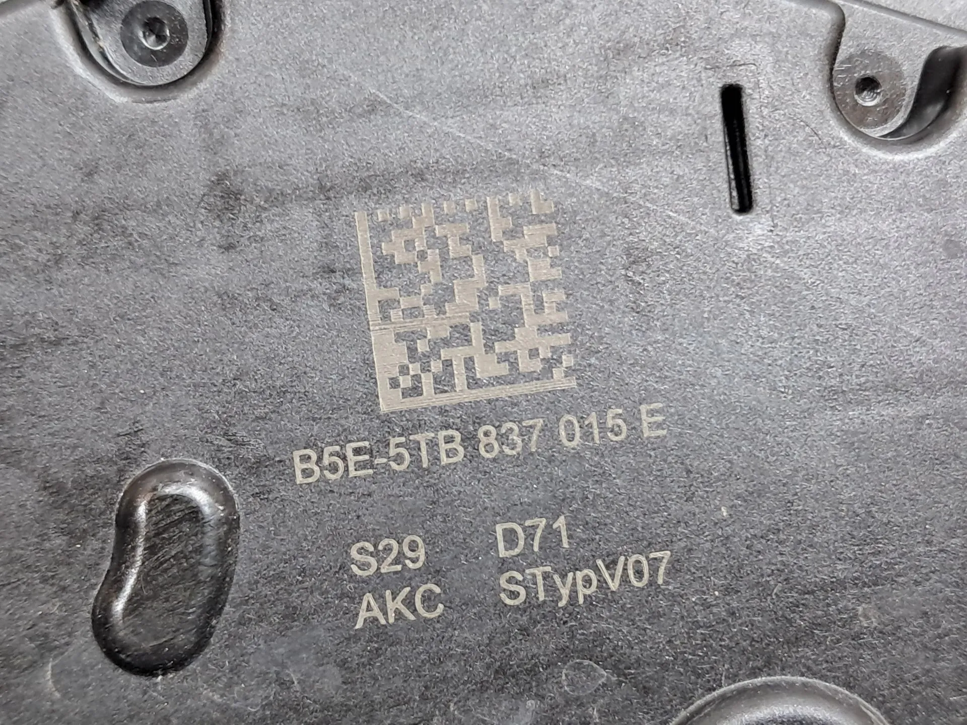 Serrure Avant Gauche AUDI Q3 Sportback (F3N) Imagem-9