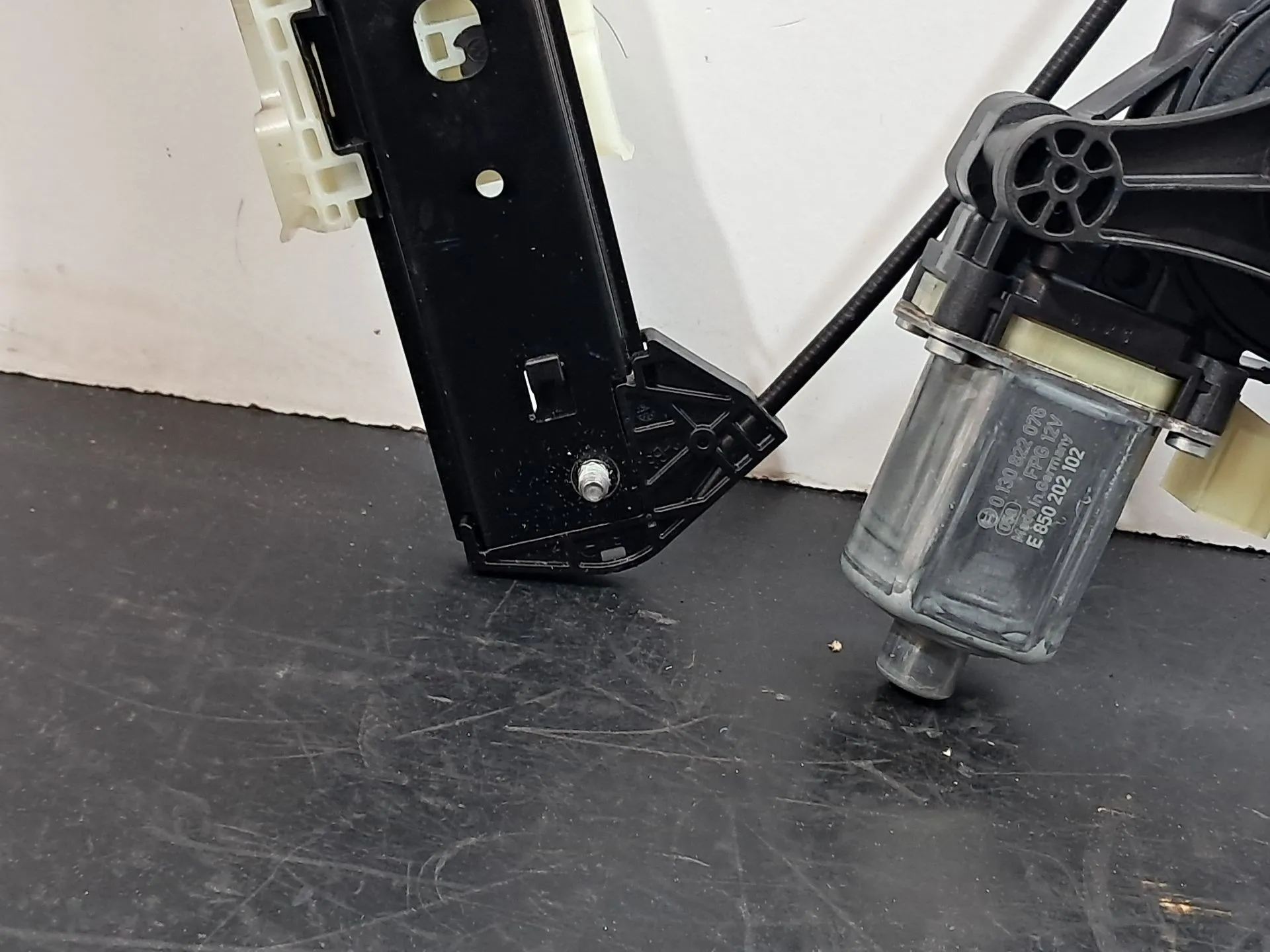 Lève-vitre avant gauche AUDI Q3 Sportback (F3N) Imagem-7