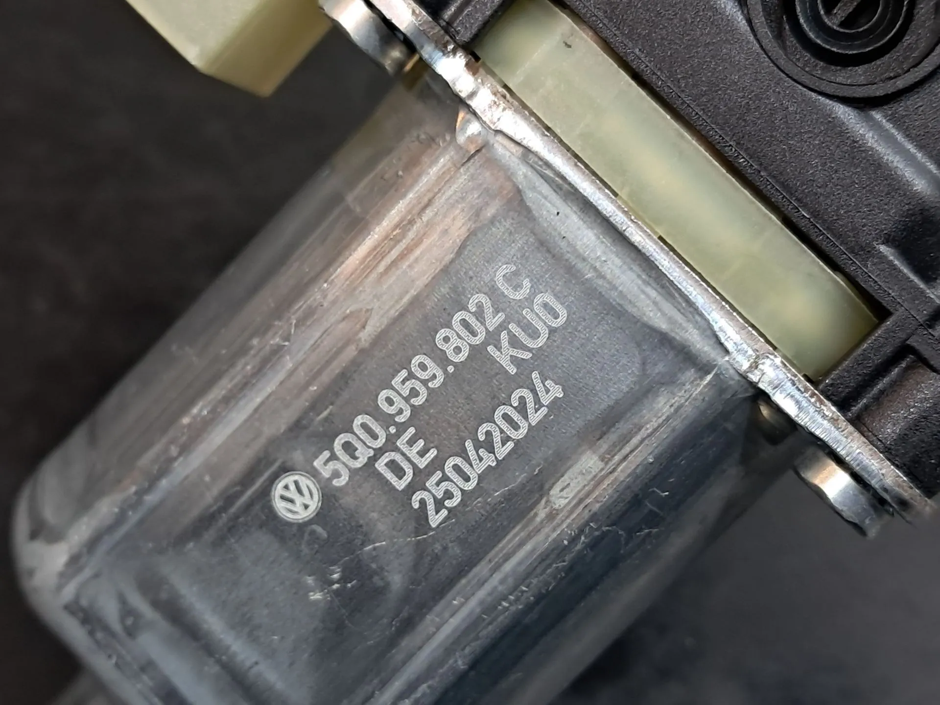 Lève-vitre avant gauche AUDI Q3 Sportback (F3N) Imagem-13