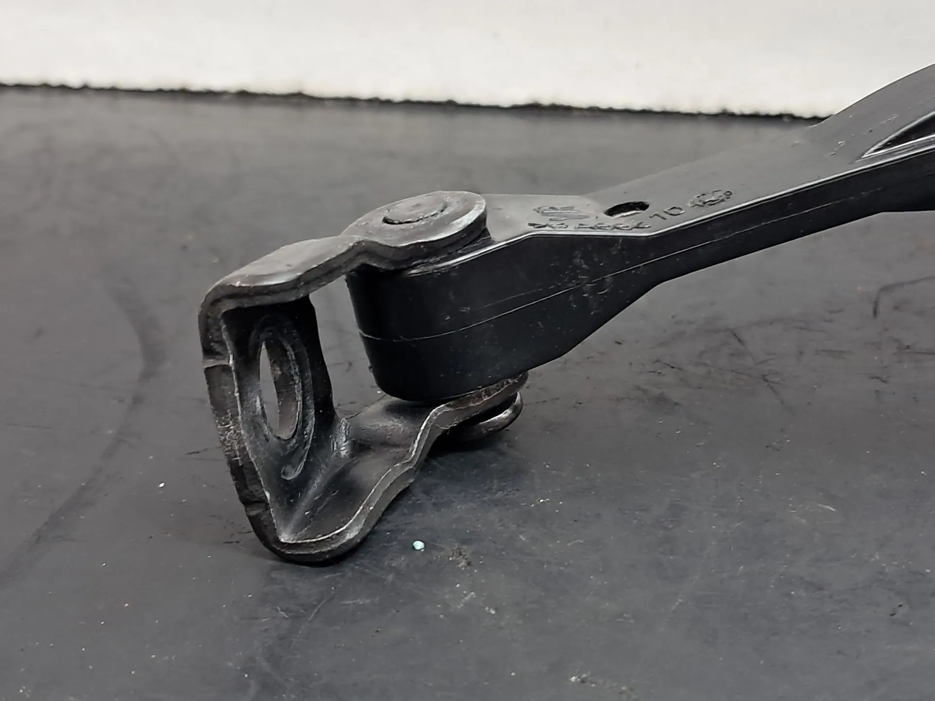 Limiteur de porte Avant Gauche AUDI Q3 Sportback (F3N) Imagem-2