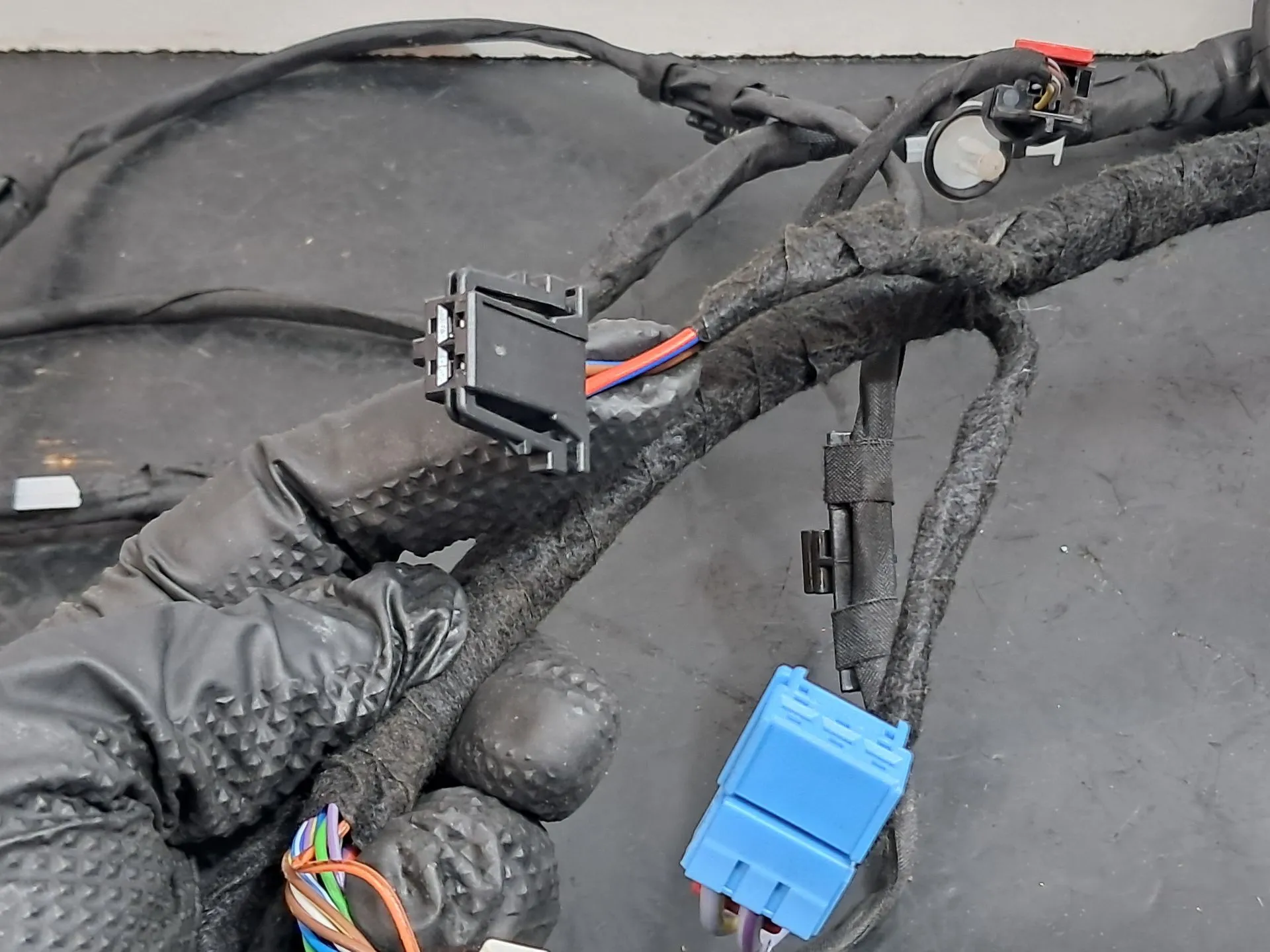 Impianto elettrico interno / cablaggio interno AUDI Q3 Sportback (F3N) Imagem-4