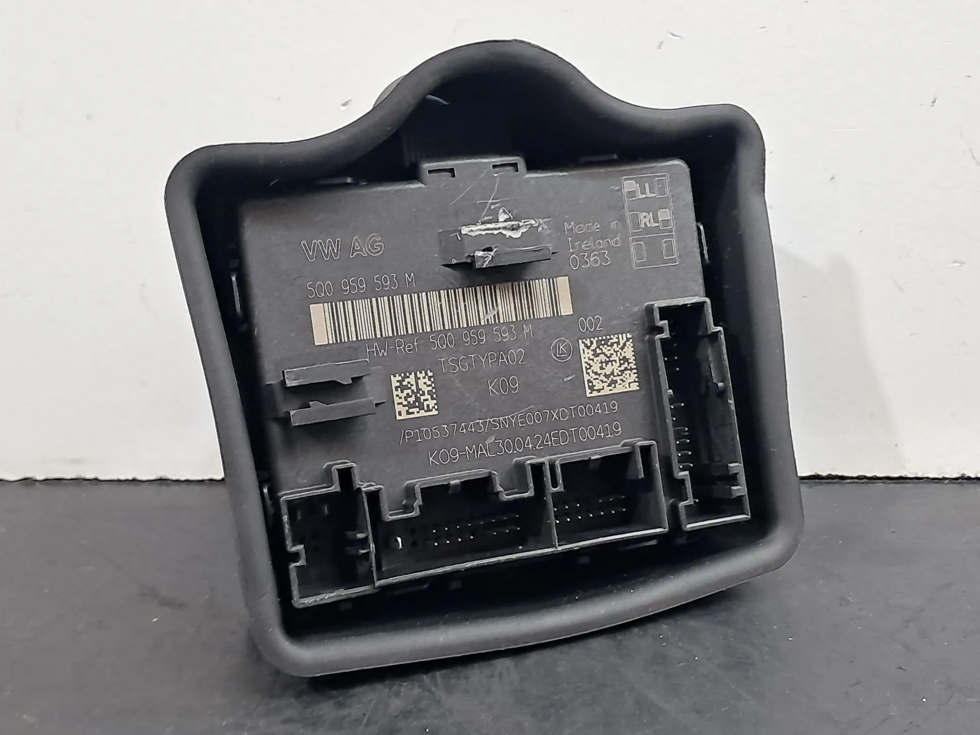 Módulo puerta Frente Izquierdo AUDI Q3 Sportback (F3N)