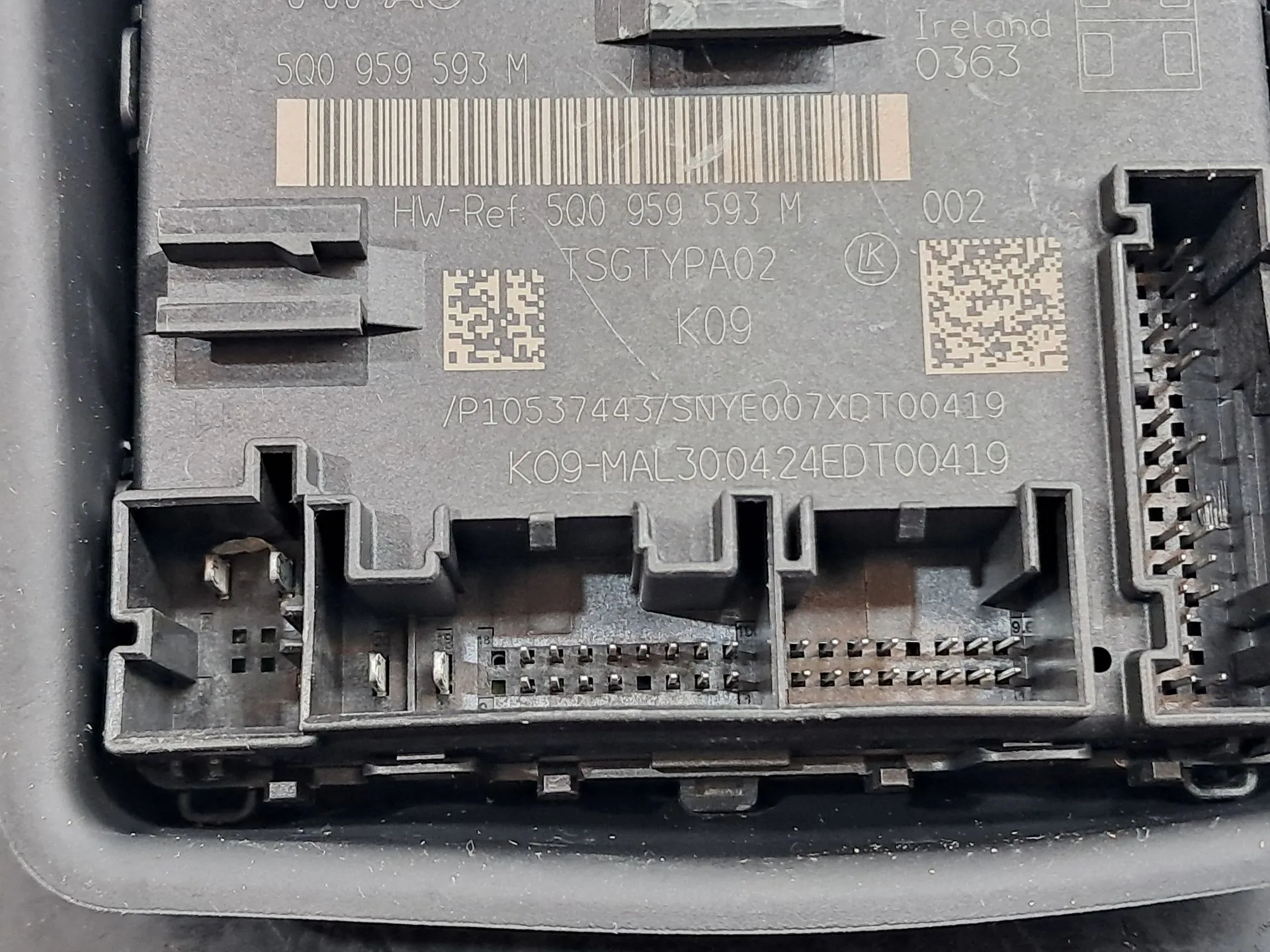 Modulo / Centralina porta anteriore sinistra AUDI Q3 Sportback (F3N) Imagem-3