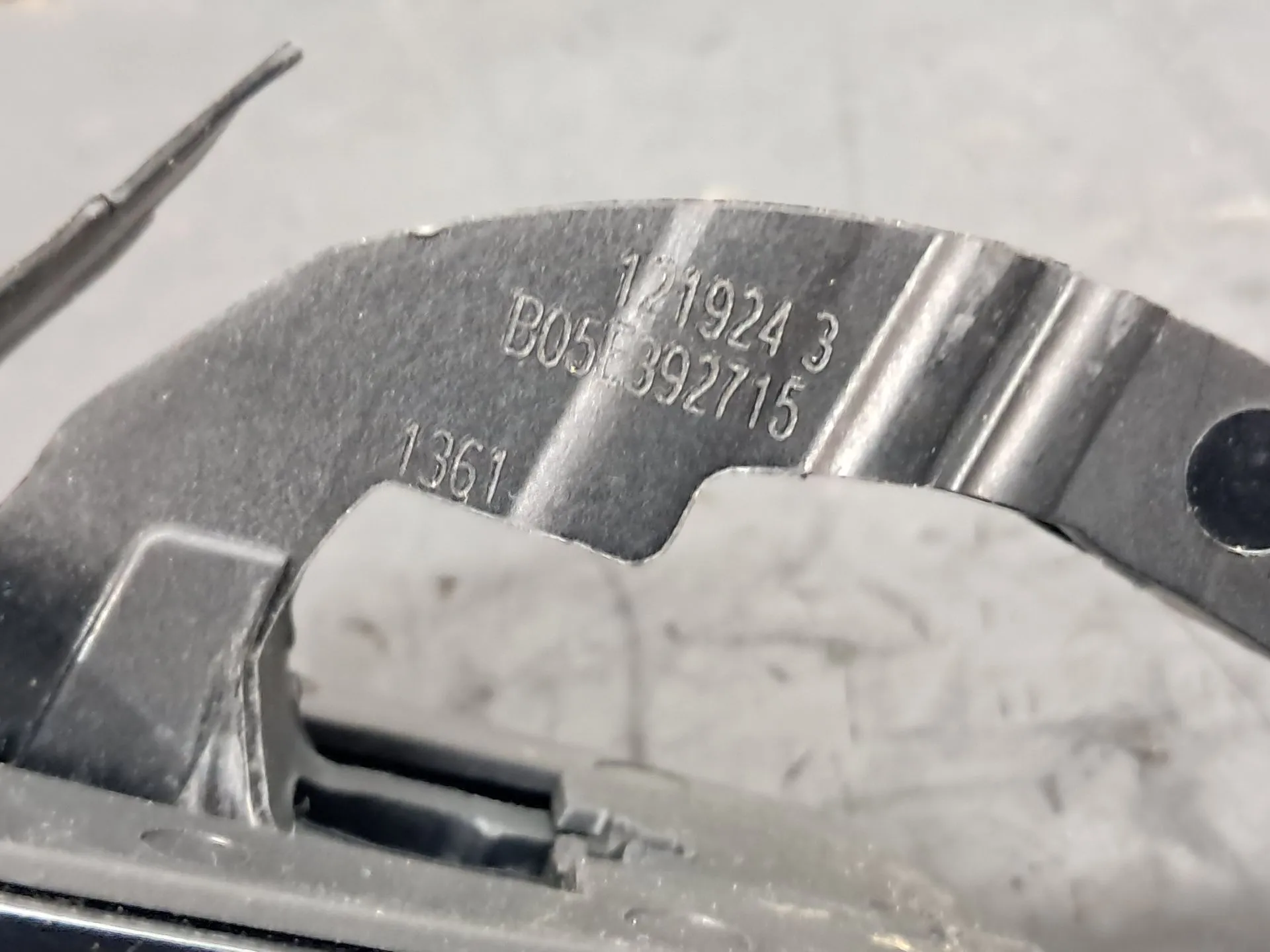 Poignée de porte avant gauche AUDI Q3 Sportback (F3N) Imagem-8