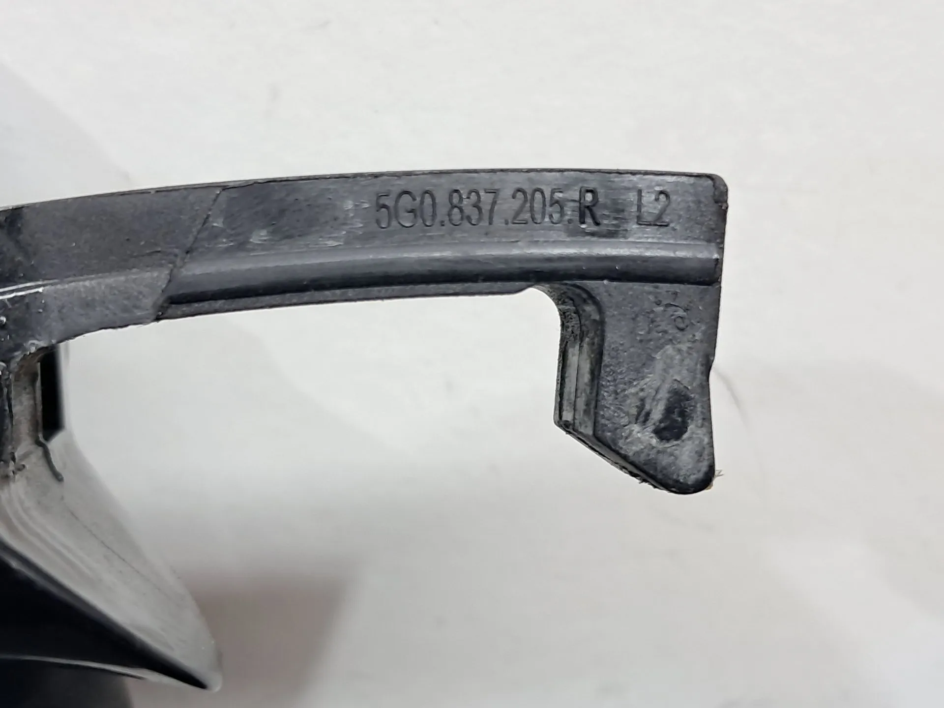 Poignée de porte avant gauche AUDI Q3 Sportback (F3N) Imagem-9