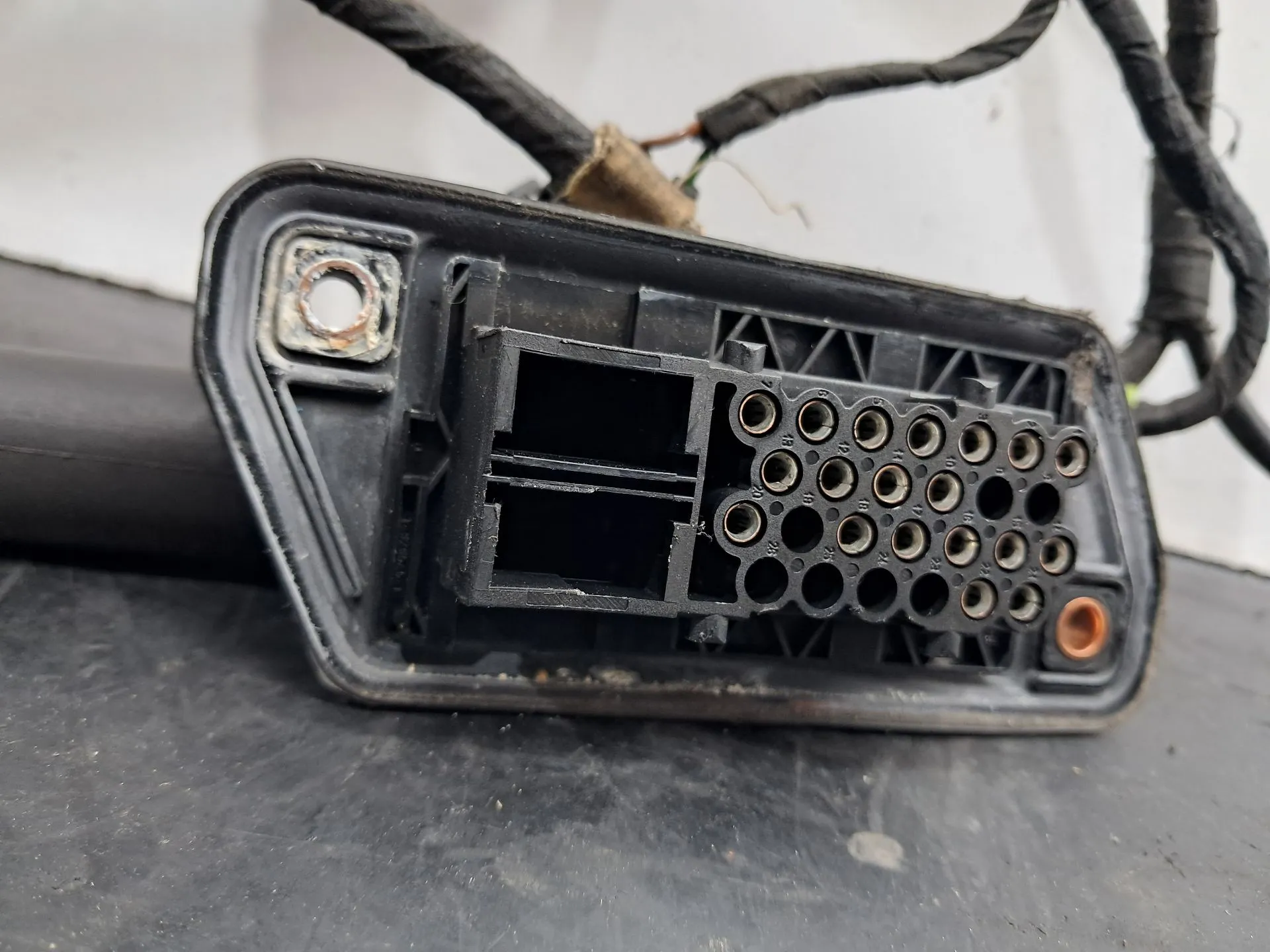 Installation électrique intérieure / câblage intérieur BMW 5 (E34) Imagem-3