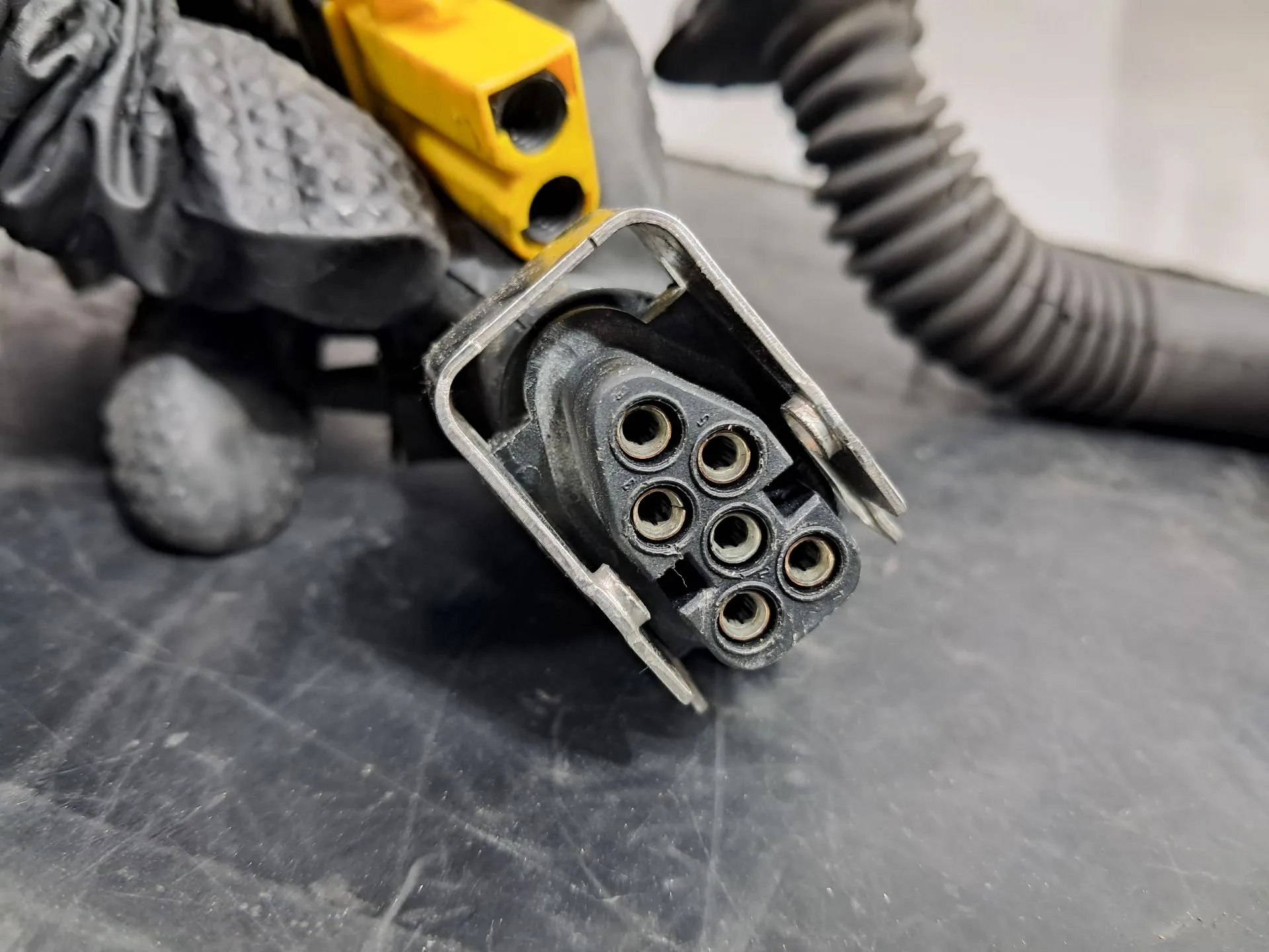 Installation électrique intérieure / câblage intérieur BMW 5 (E34) Imagem-4