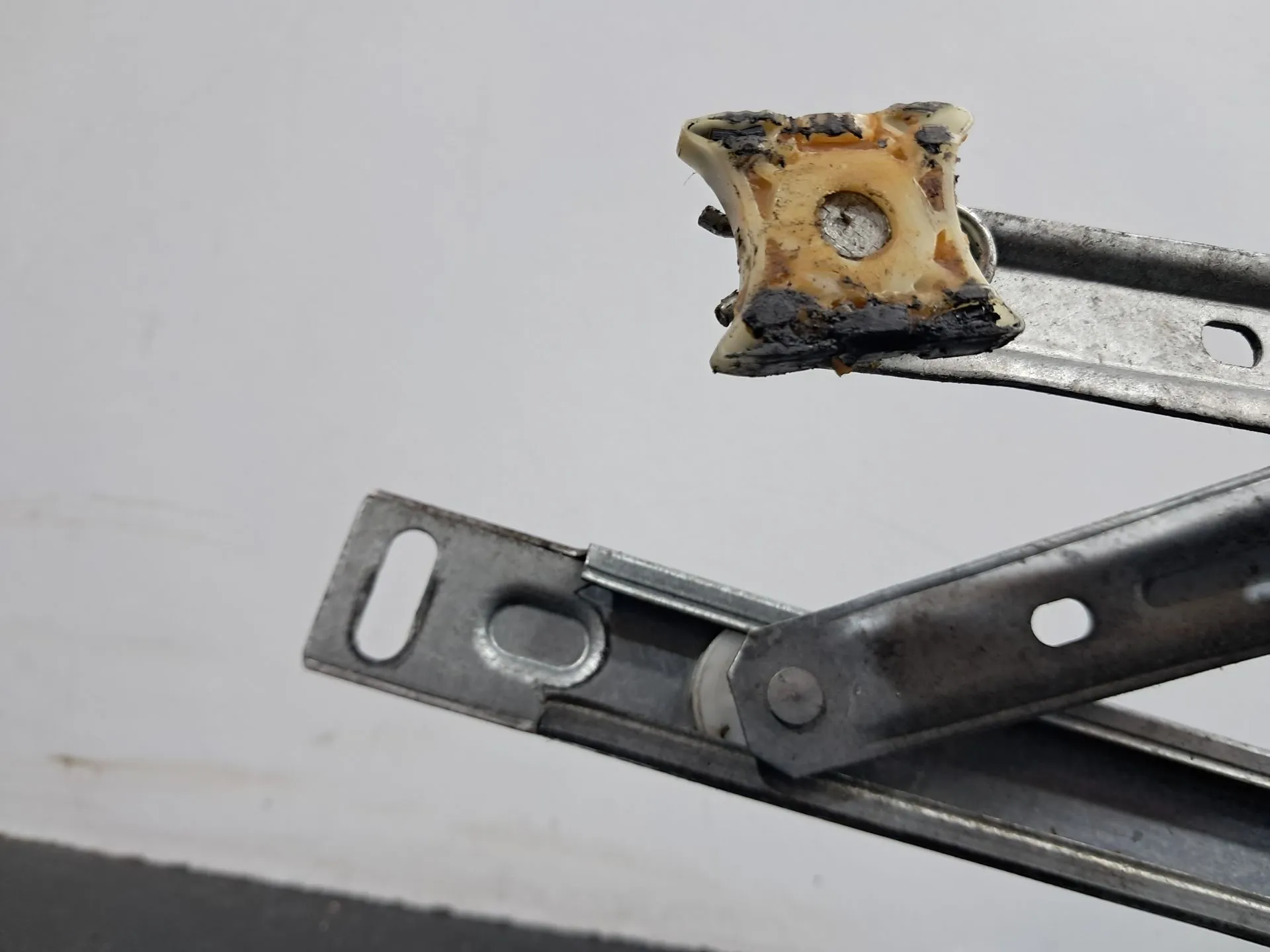 Lève-vitre avant gauche BMW 5 (E34) Imagem-5