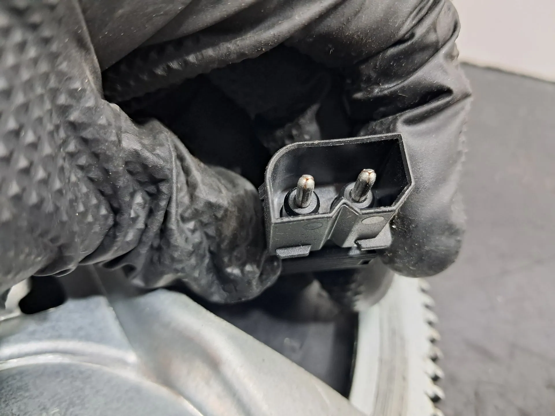 Lève-vitre avant gauche BMW 5 (E34) Imagem-8