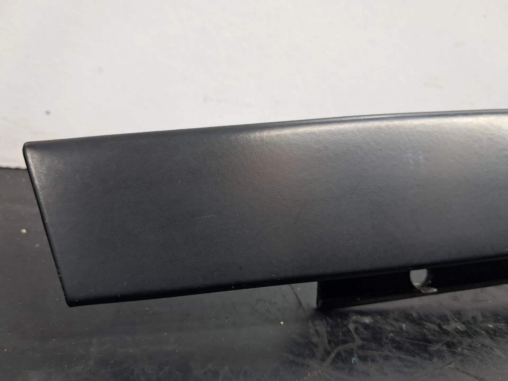 Moulure de porte avant gauche BMW 5 (E34) Imagem-1