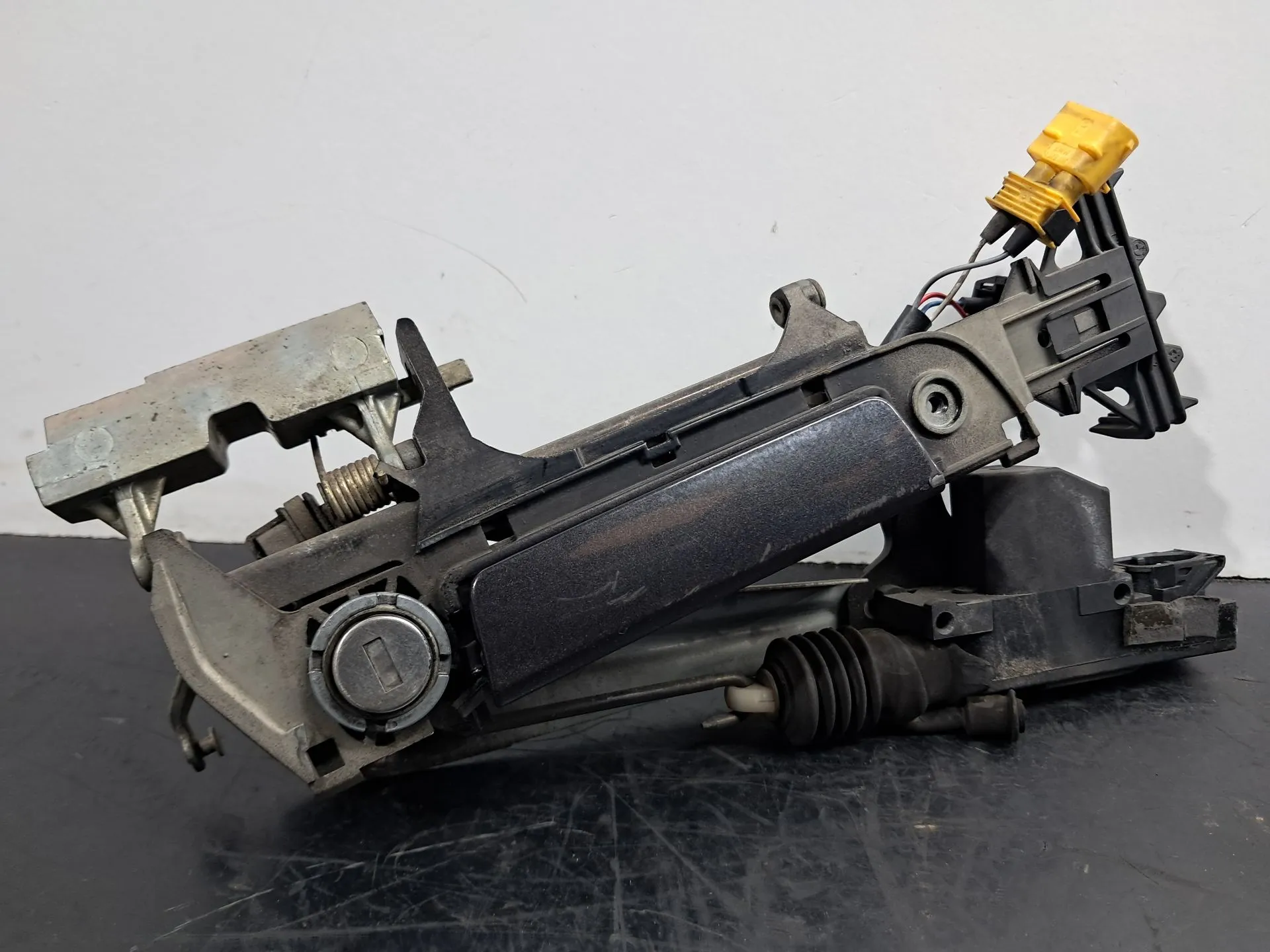 Poignée de porte avant Droite BMW 5 (E34)