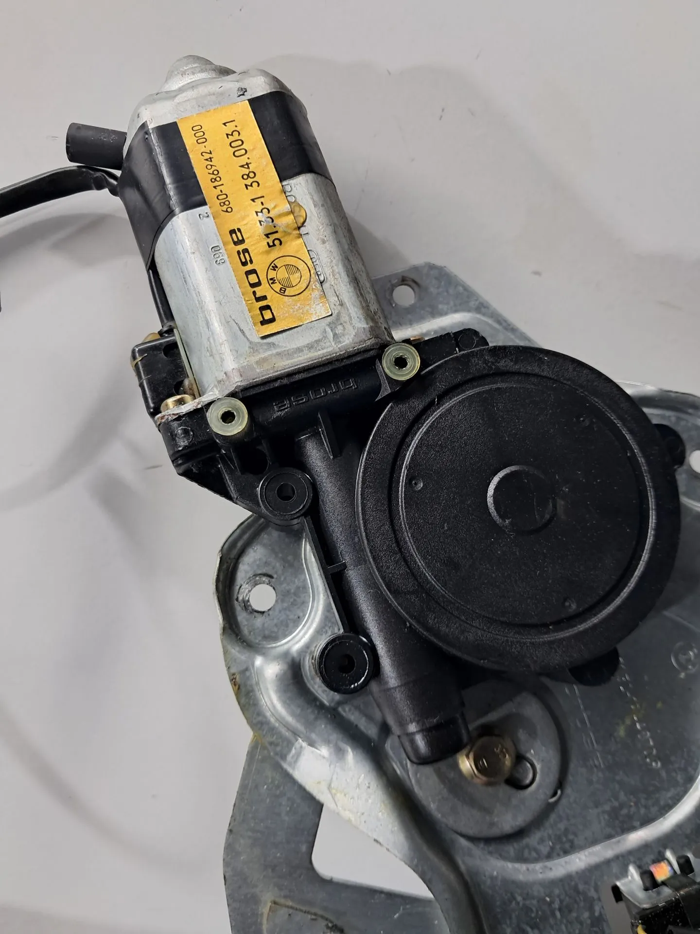 Lève-vitre avant Droite BMW 5 (E34) Imagem-3