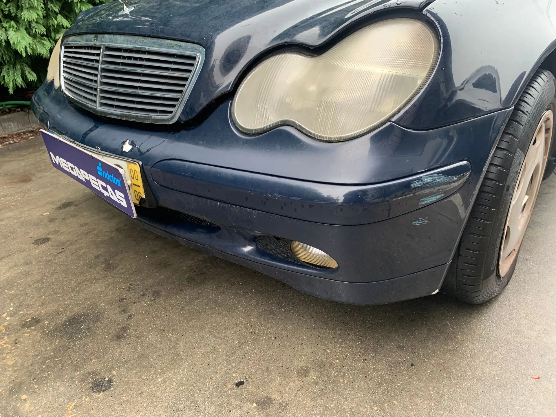 Pára-choques frente MERCEDES-BENZ Classe C (W203) Imagem-2