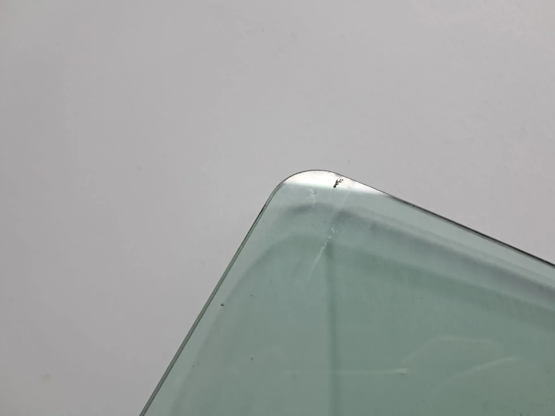 Vitre porte arrière gauche MERCEDES-BENZ Classe C (W203) Imagem-4