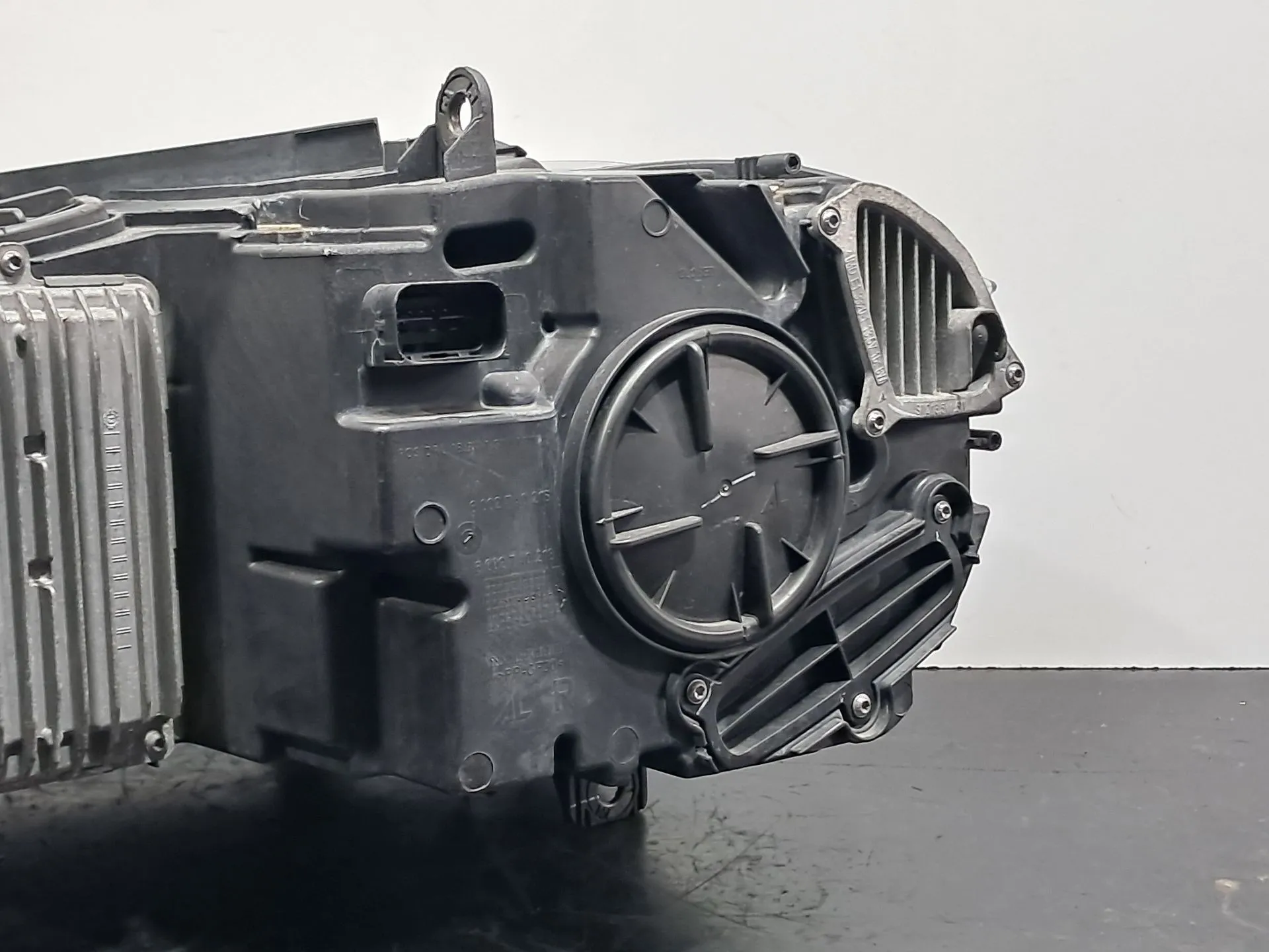 Phare avant Droit BMW X5 (F15, F85) Imagem-18