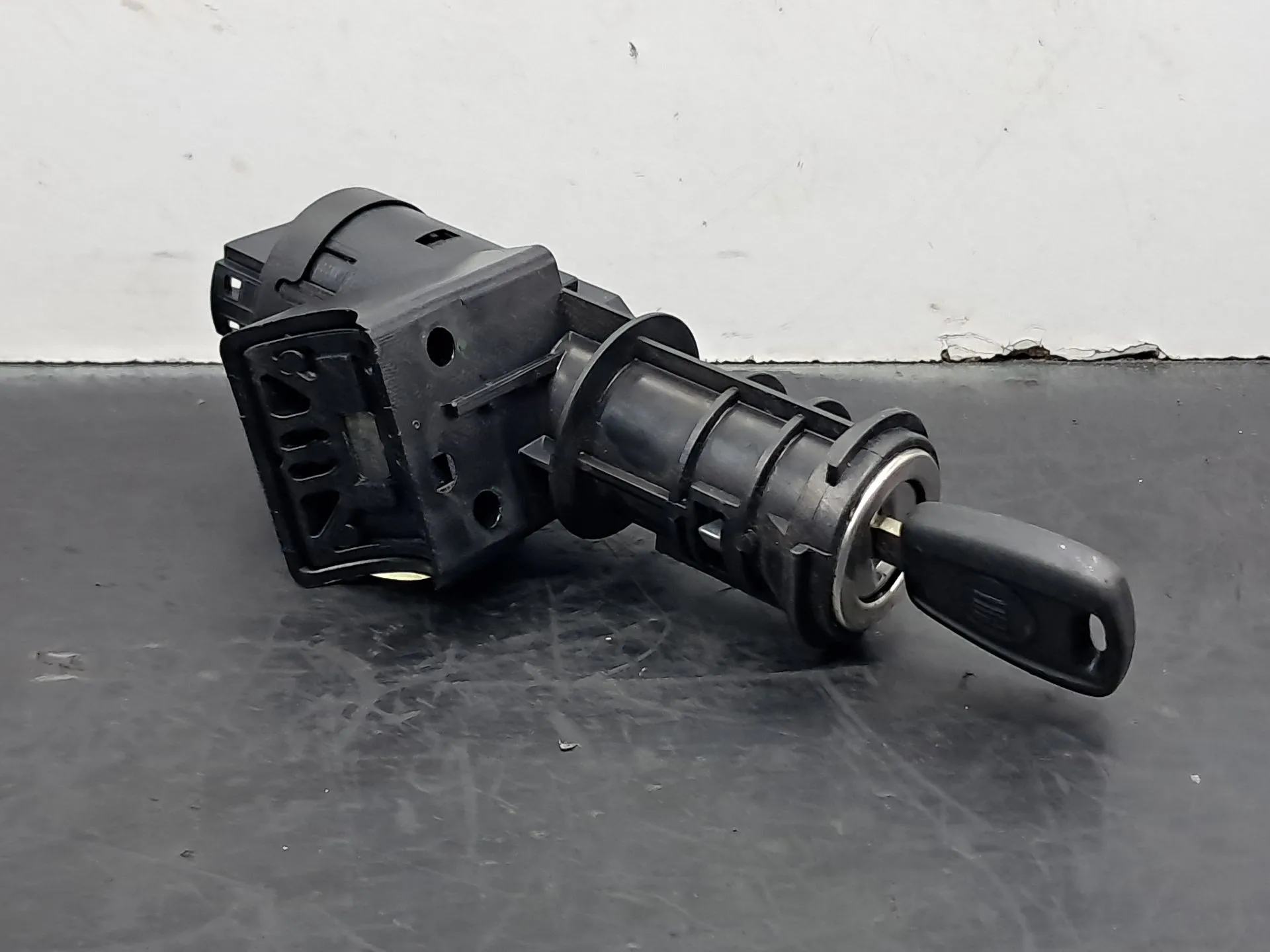 Barillet d’allumage FIAT Panda (169_)