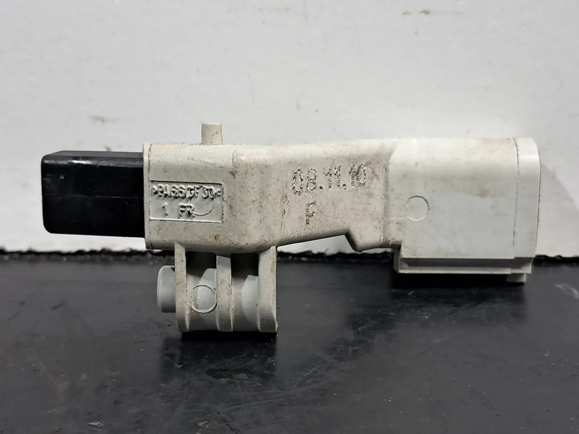 Sensor del cigüeñal / sensor de rotación / sensor de velocidad AUDI A4 (8K2, B8)