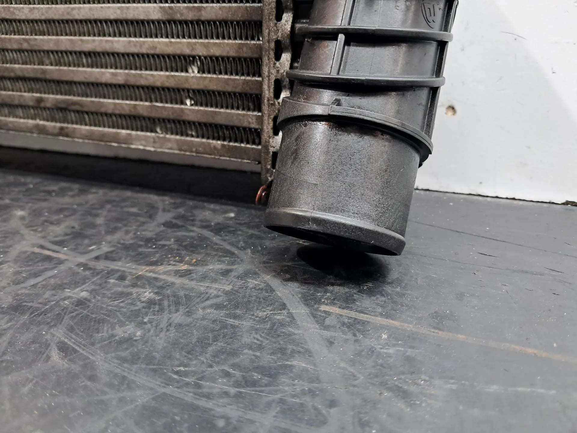 Radiador do intercooler RENAULT Kangoo Express (FW0/1_) Imagem-2