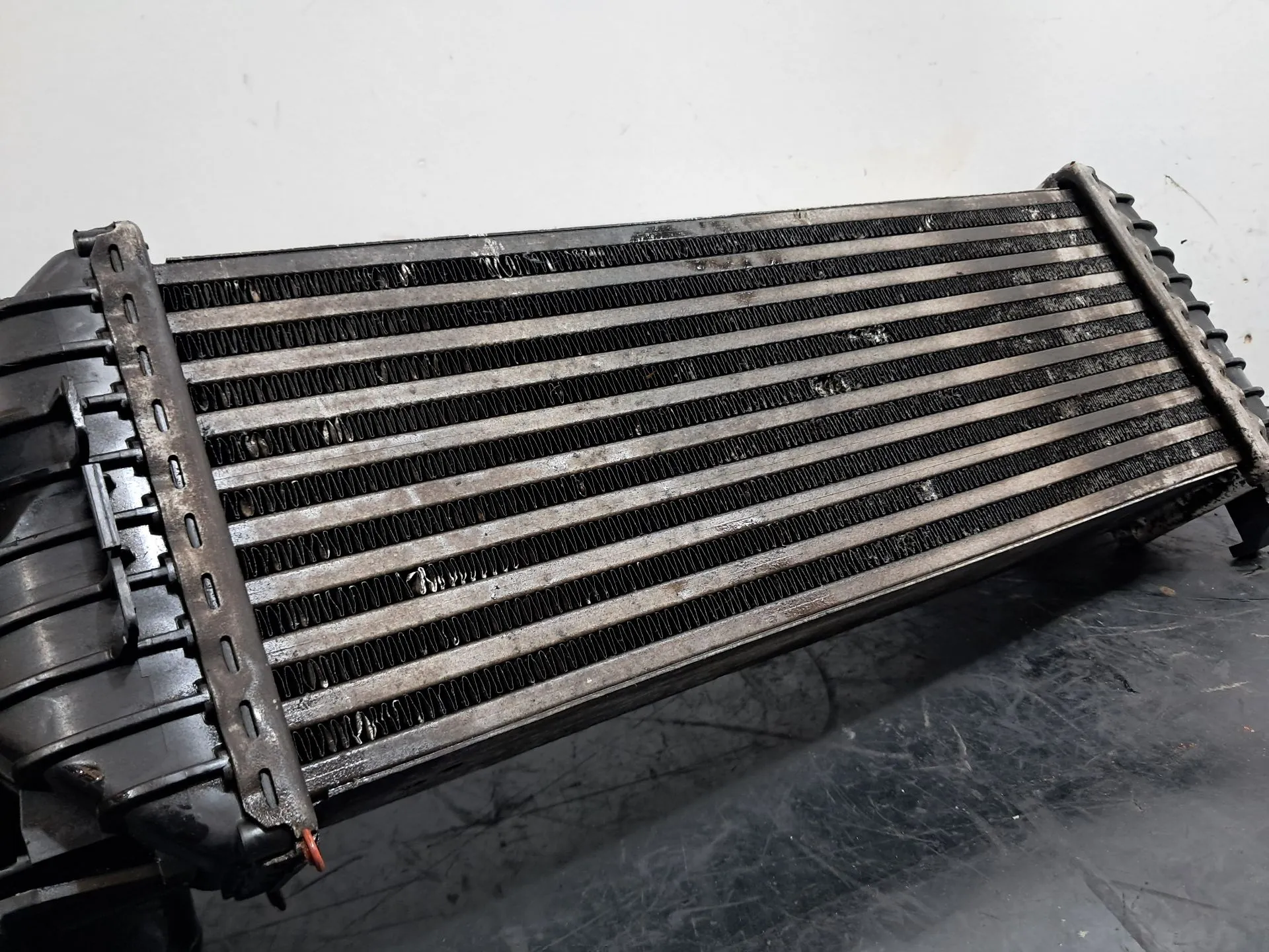 Radiador do intercooler RENAULT Kangoo Express (FW0/1_) Imagem-4