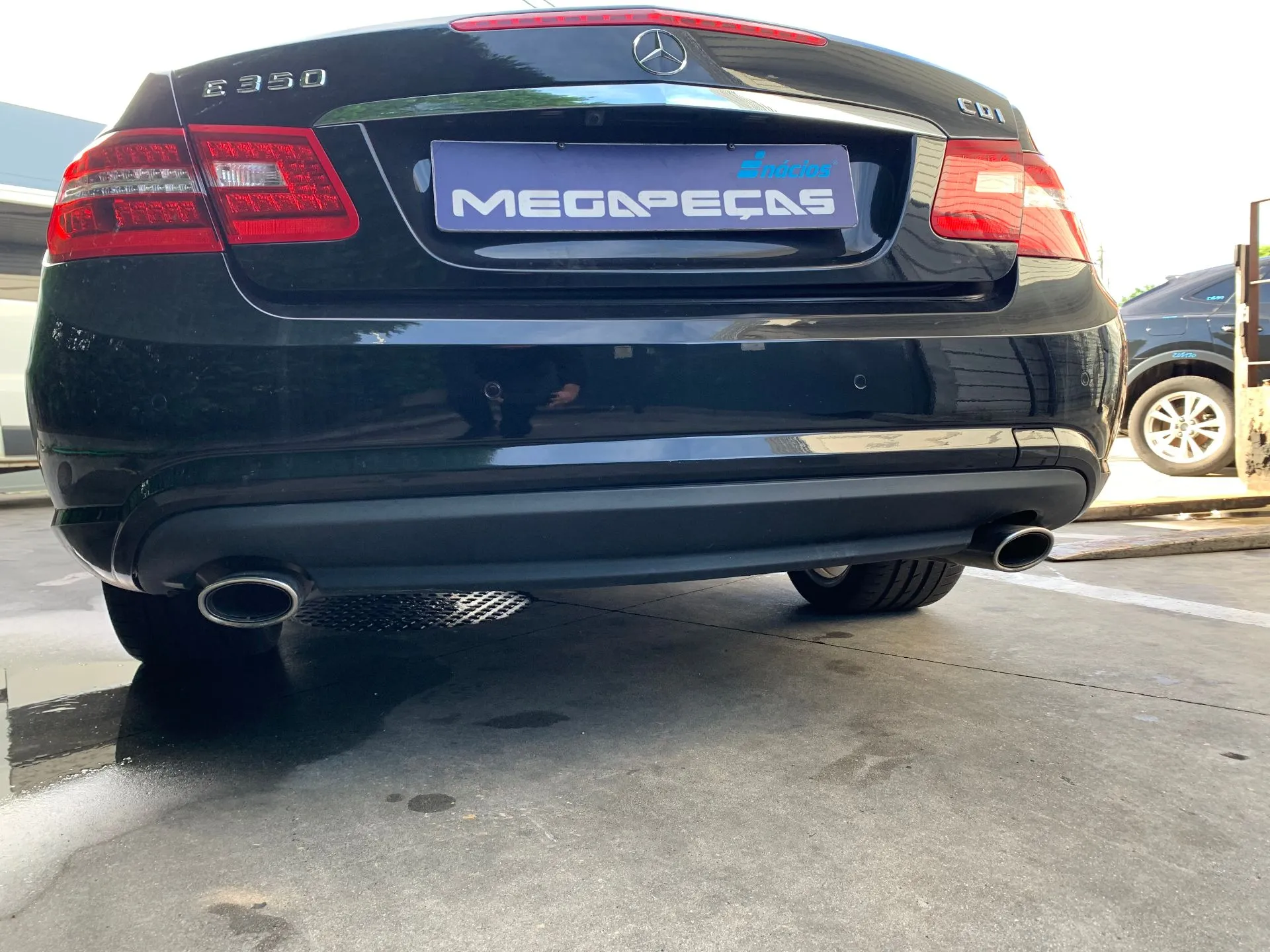 Pare-chocs arrière MERCEDES-BENZ Classe E Coupé (C207) Imagem-3