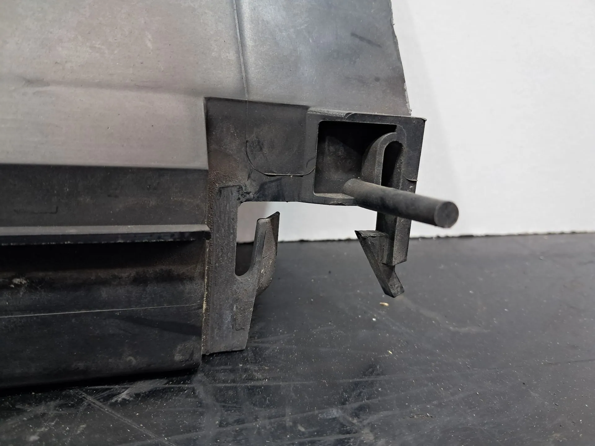 Tampa / cobertura genérica RENAULT Kangoo Express (FW0/1_) Imagem-5