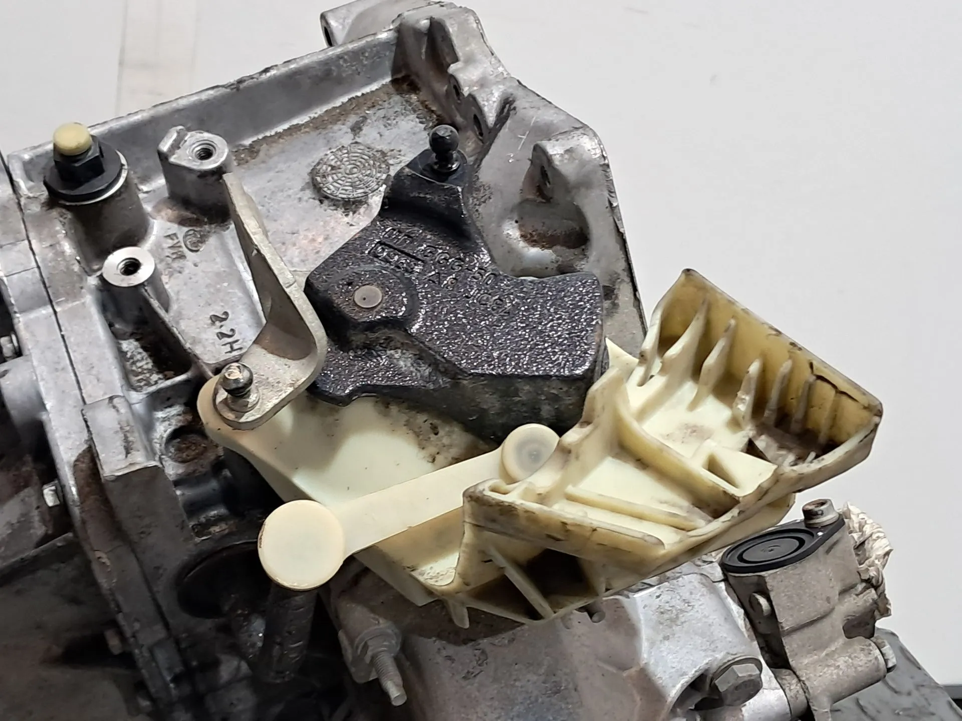 Caixa de velocidades manual PEUGEOT 207 SW (WK_) Imagem-8