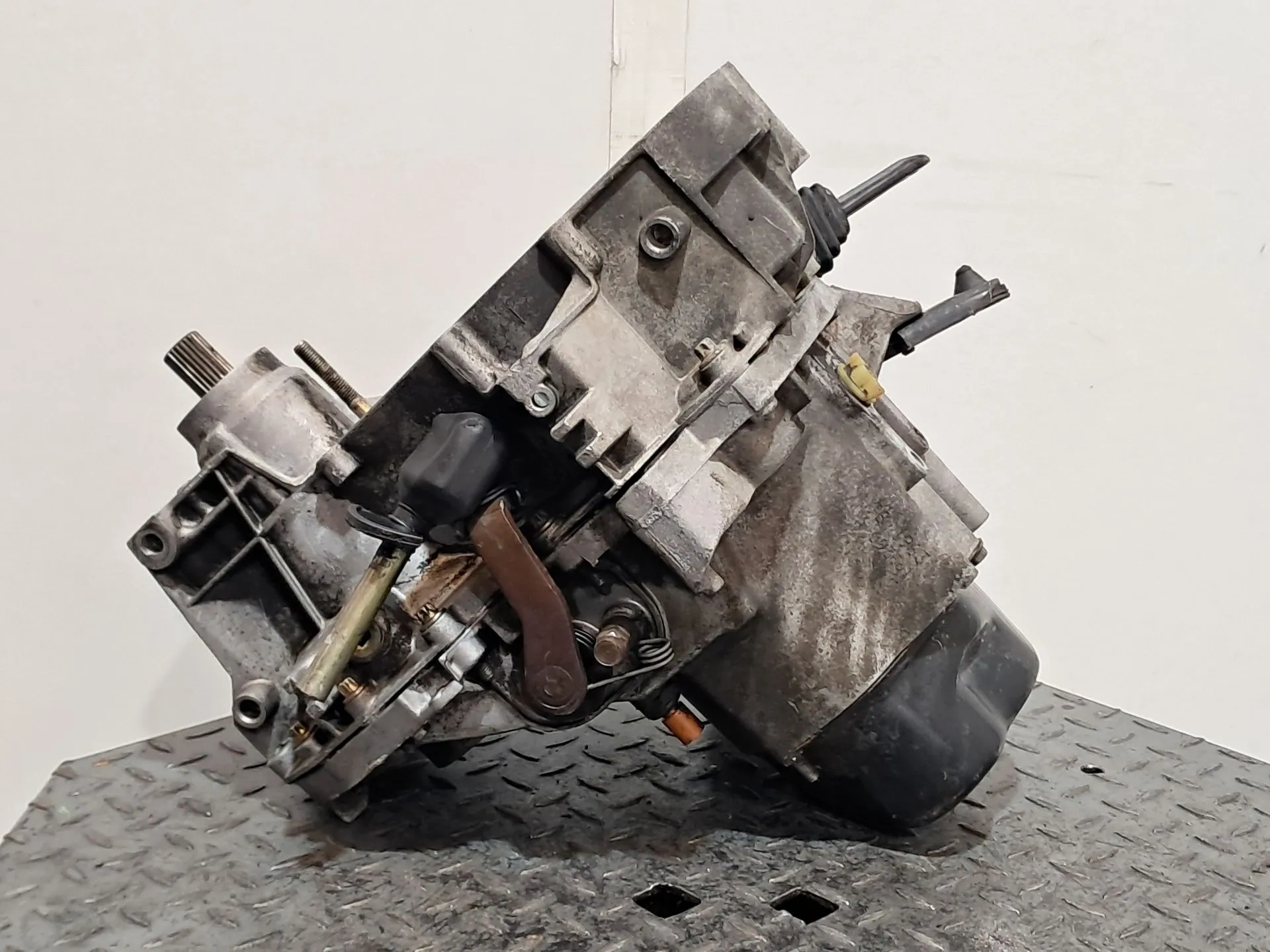 Caixa de velocidades manual RENAULT Clio II (BB0/1/2_, CB0/1/2_) Imagem-9