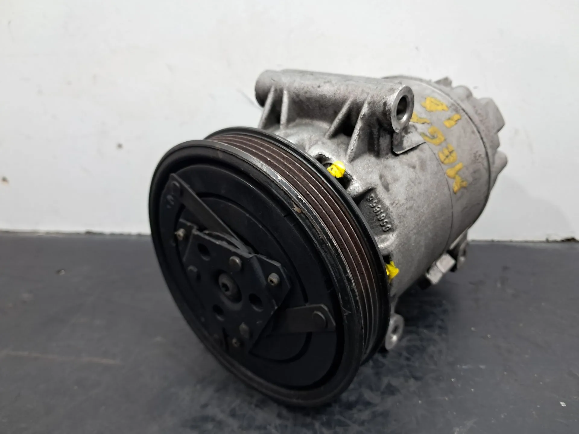 AC compressor NISSAN Almera II Hatchback (N16)