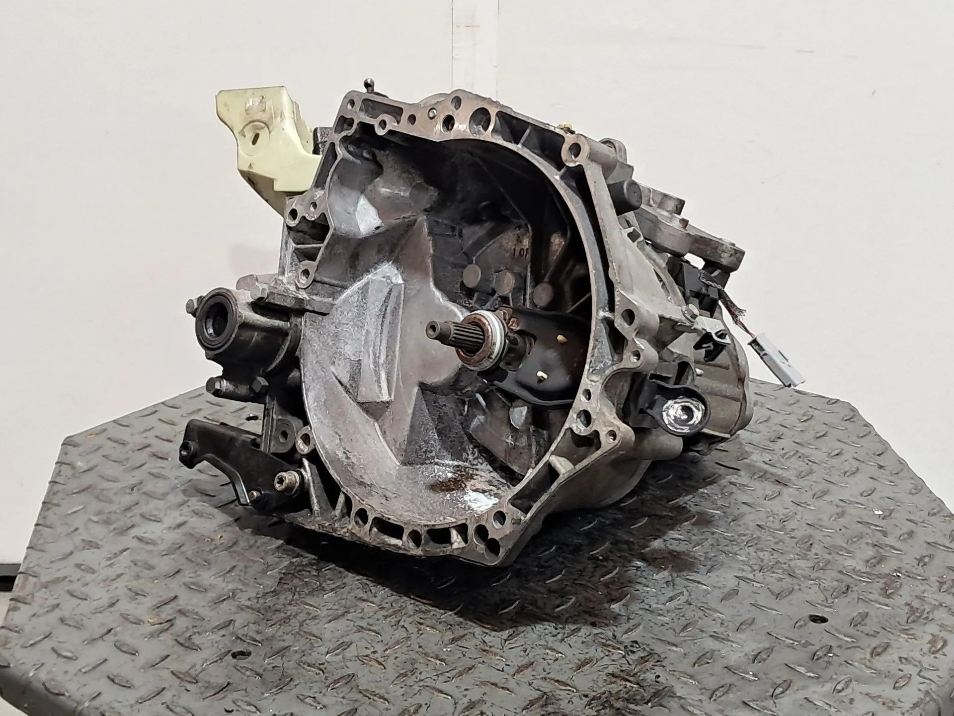 Caixa de velocidades manual PEUGEOT 208 Imagem-1