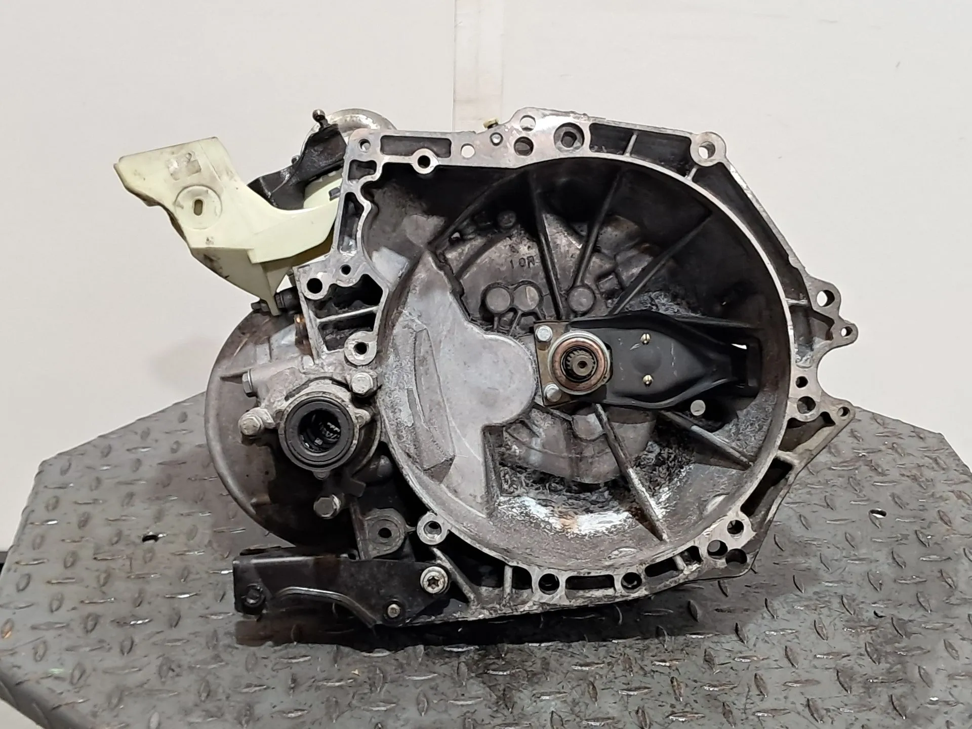 Caixa de velocidades manual PEUGEOT 208 Imagem-9