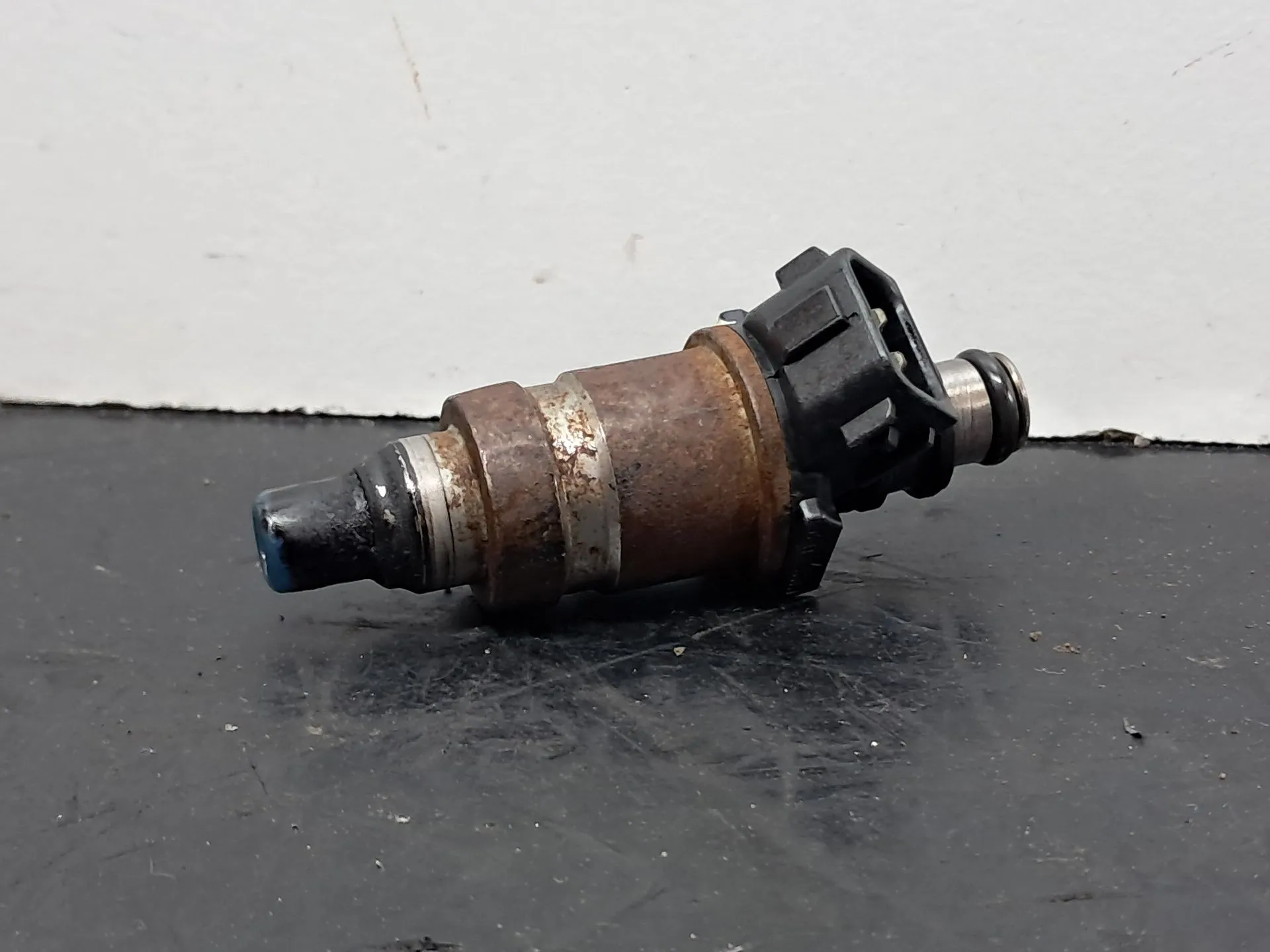 Injetor HONDA Civic VI Fastback (MA_, MB_)