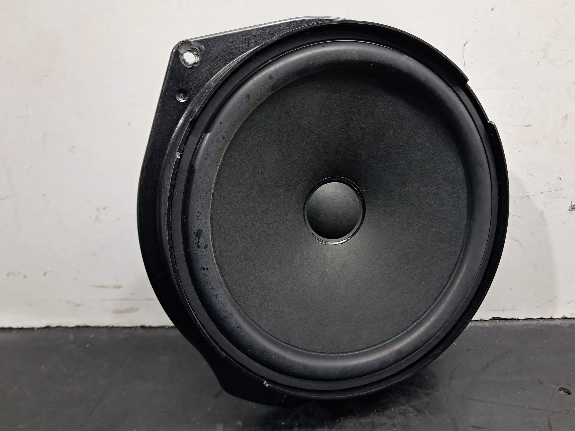 Colonne de son MERCEDES-BENZ Classe E Coupé (C207)