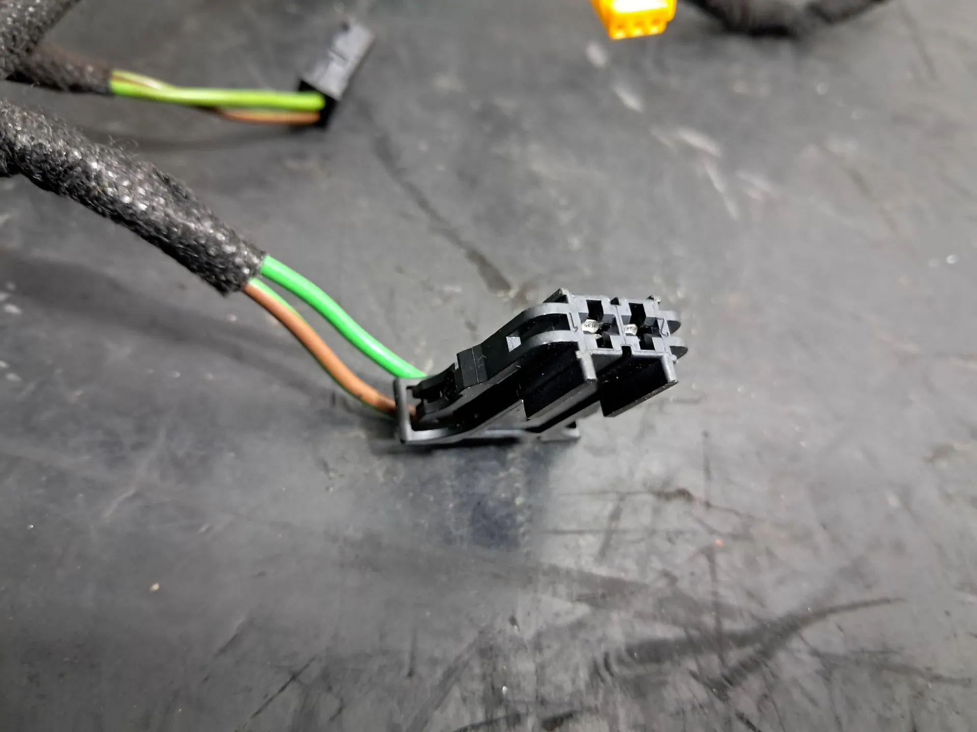 Installation électrique intérieure / câblage intérieur MERCEDES-BENZ Classe E Coupé (C207) Imagem-1