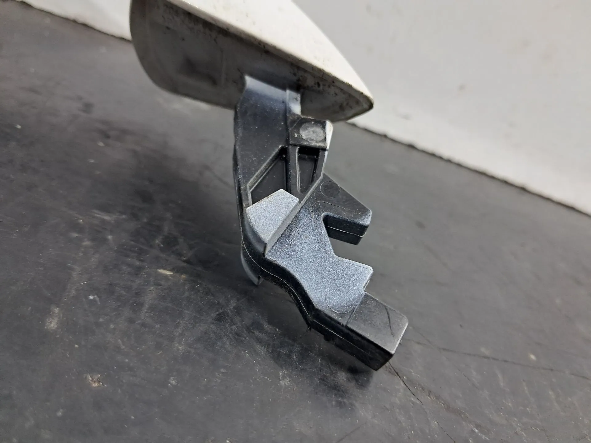 Poignée de porte avant Droite MERCEDES-BENZ Classe E Coupé (C207) Imagem-2