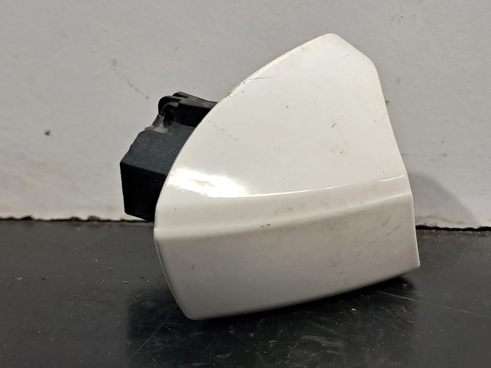 Cache poignée de porte Droite MERCEDES-BENZ Classe E Coupé (C207)